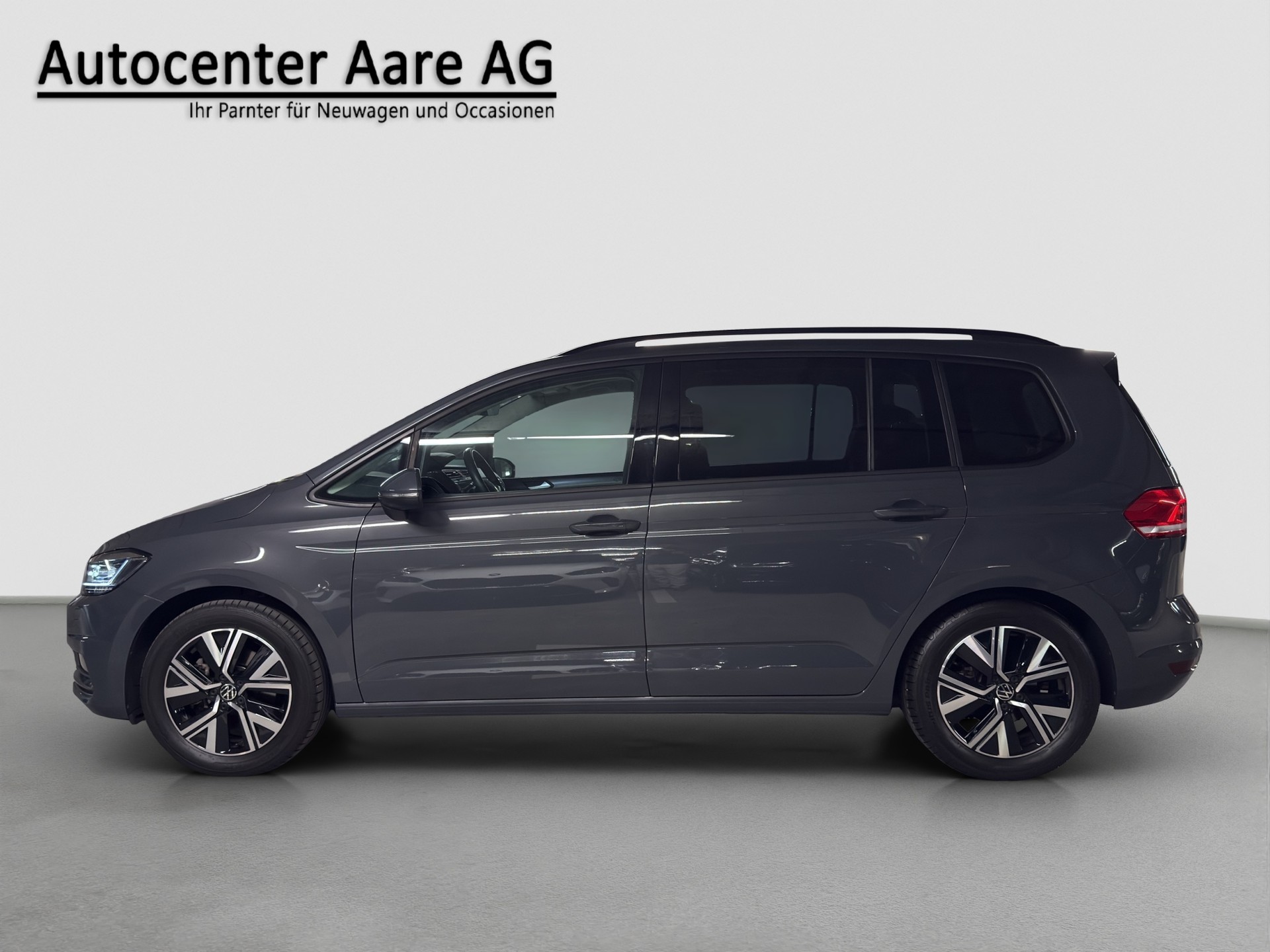VW Touran 2.0 TDI Comfortline DSG | 7-Sitzer | PANO | FACELIFT-showroom-element-3