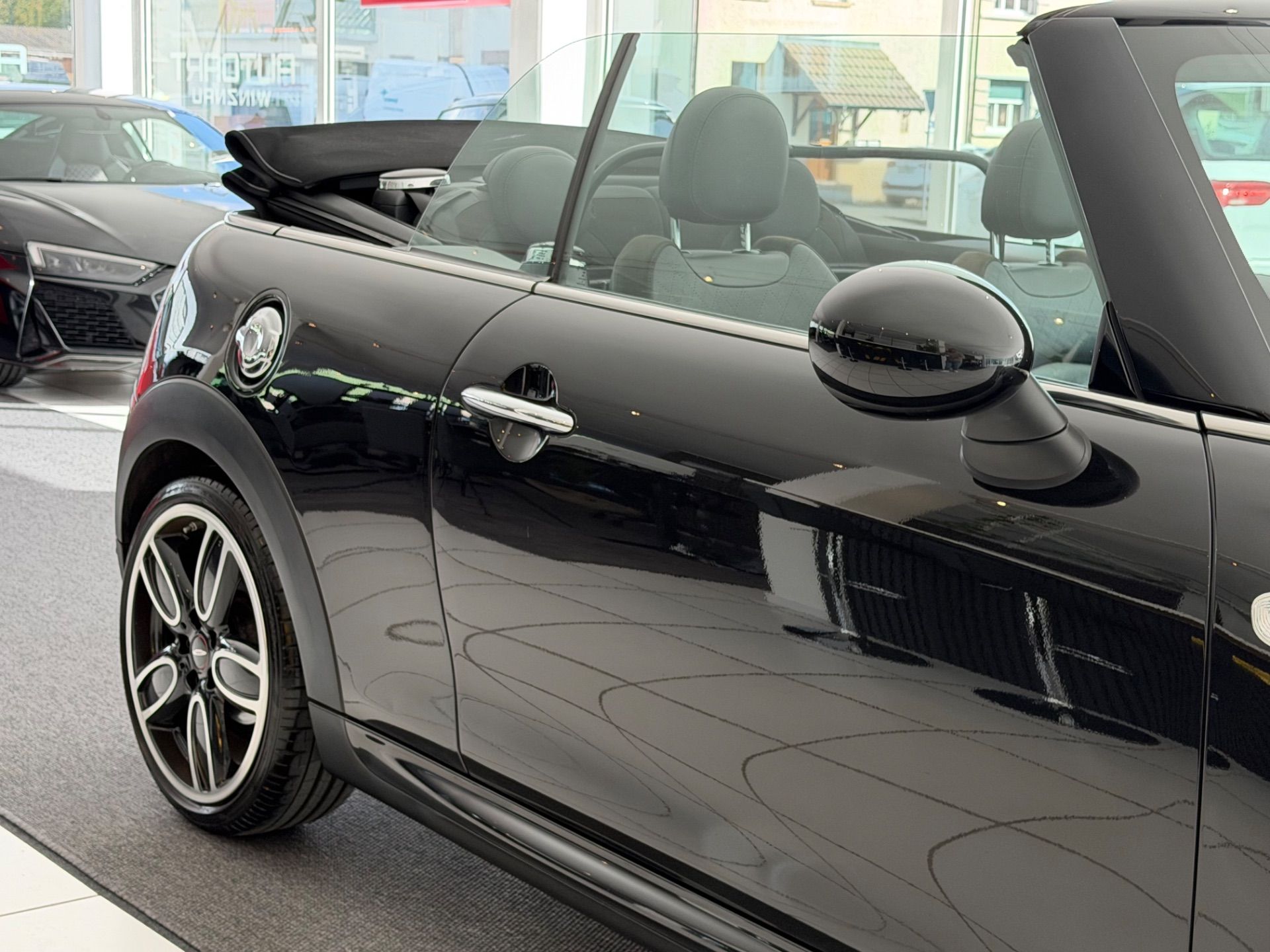 MINI Cooper S Cabriolet DKG John Cooper Works-image-5