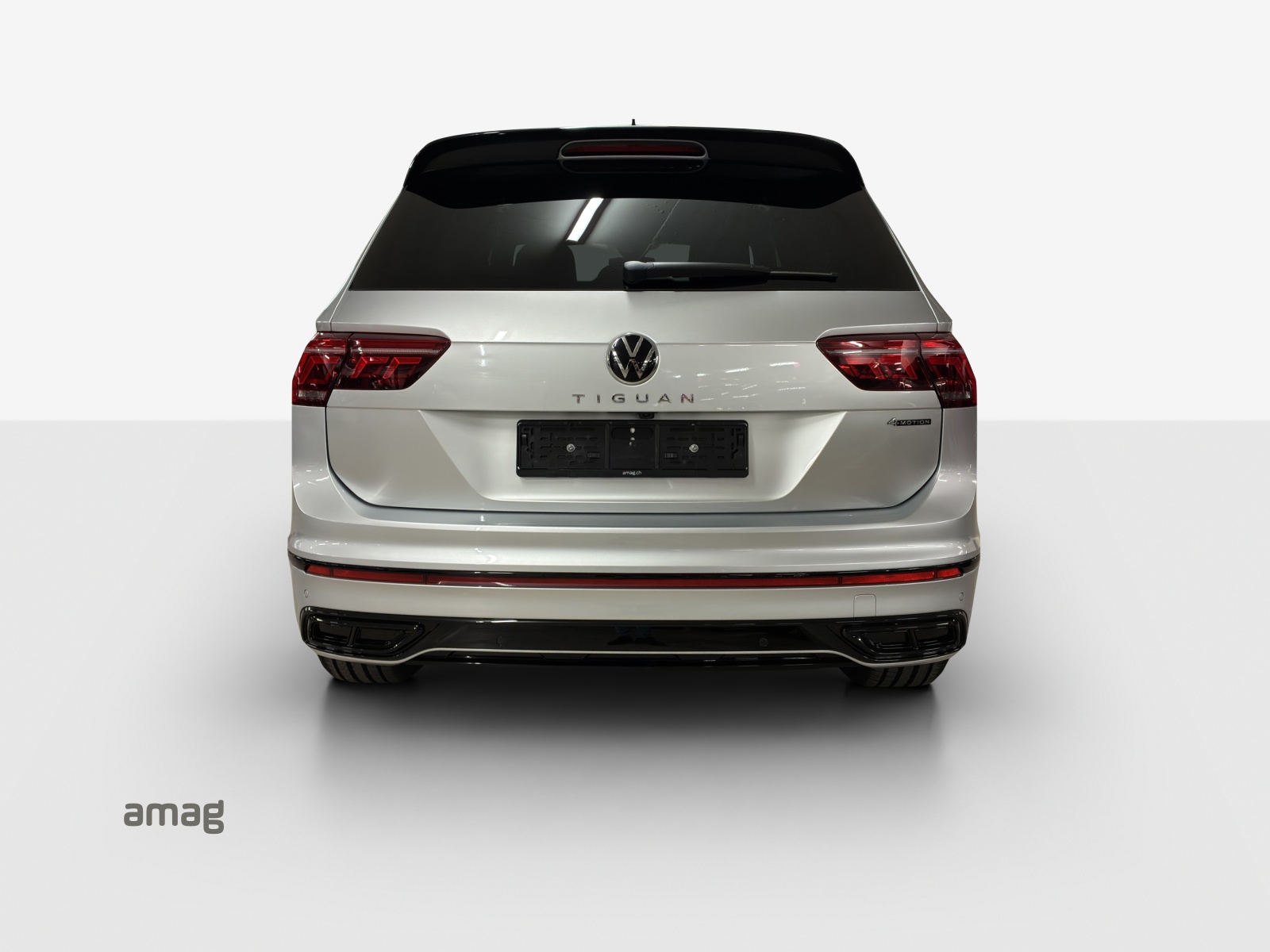 VW Tiguan 2.0TSI R-Line 4Motion DSG-showroom-element-3