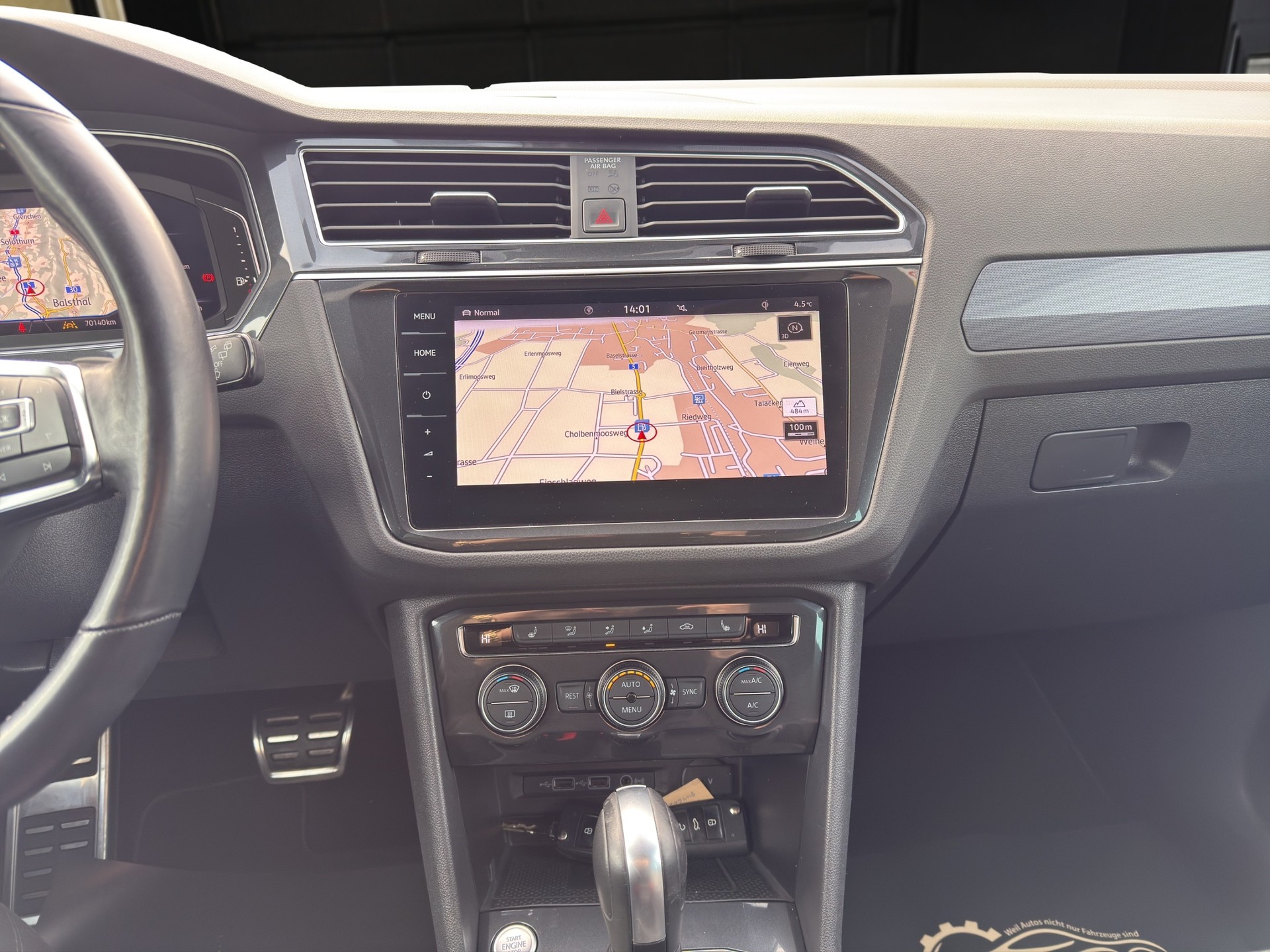 VW Tiguan R-Line 2.0TSI Highline 4Motion DSG-image-14