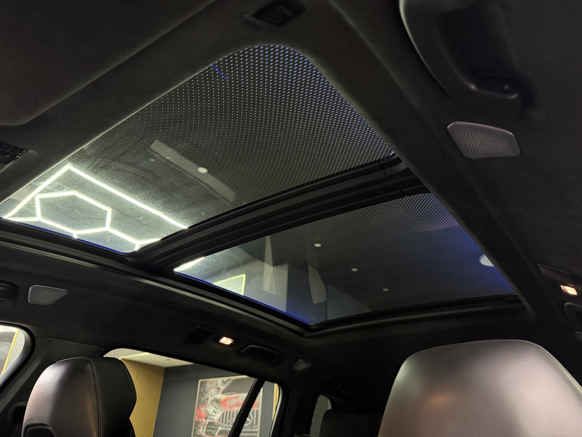 BMW X7 xDrive 48V 40d Steptronic-image-28
