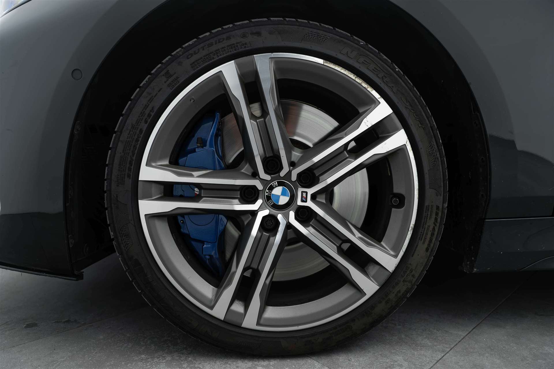 BMW M135i xDrive Steptronic 306PS-image-6