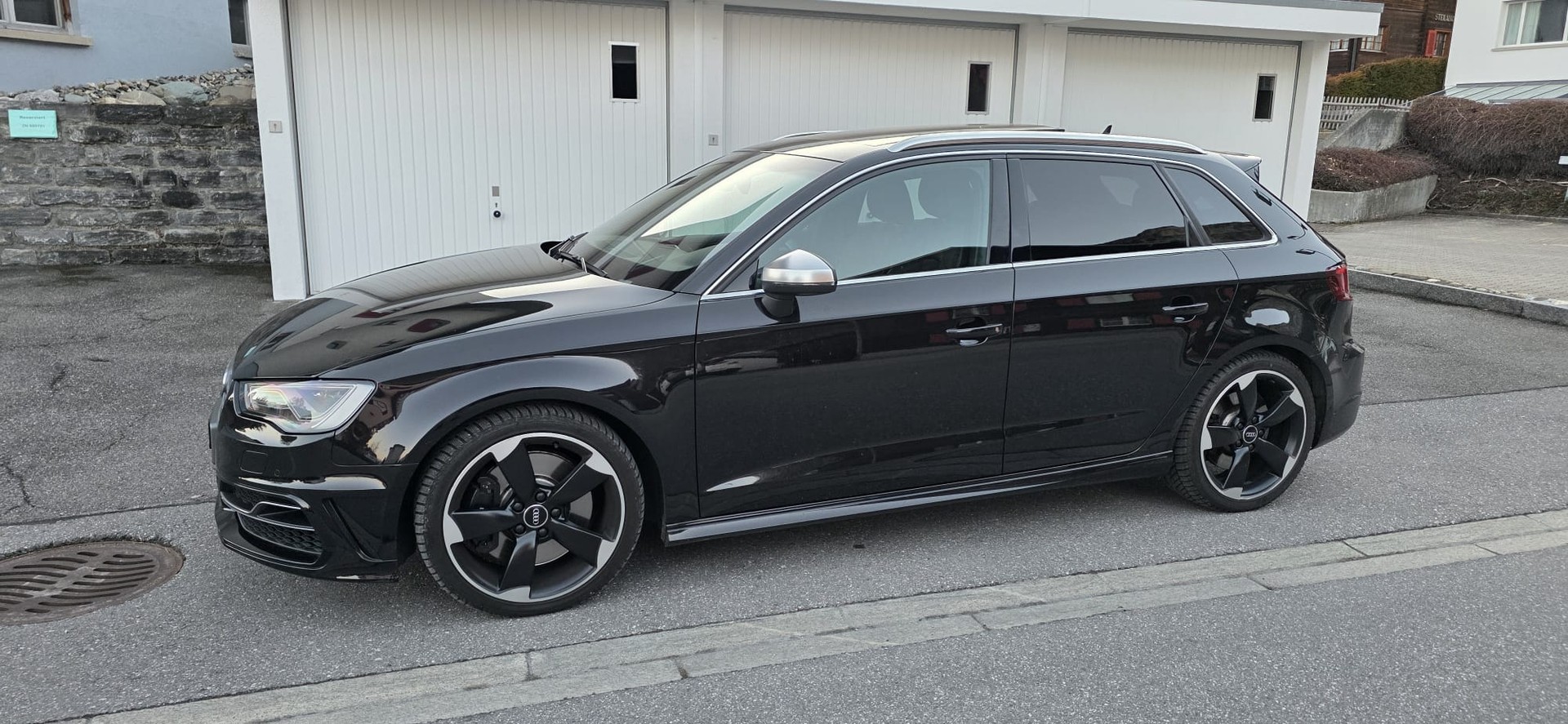AUDI Audi S3 TFSI quattro | B&O | Pano | Scheckheft-image-3