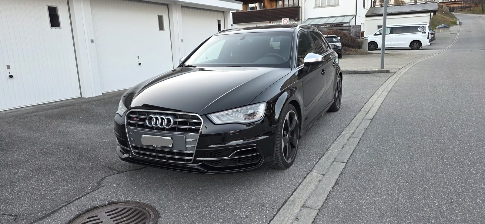 AUDI Audi S3 TFSI quattro | B&O | Pano | Scheckheft-image-2