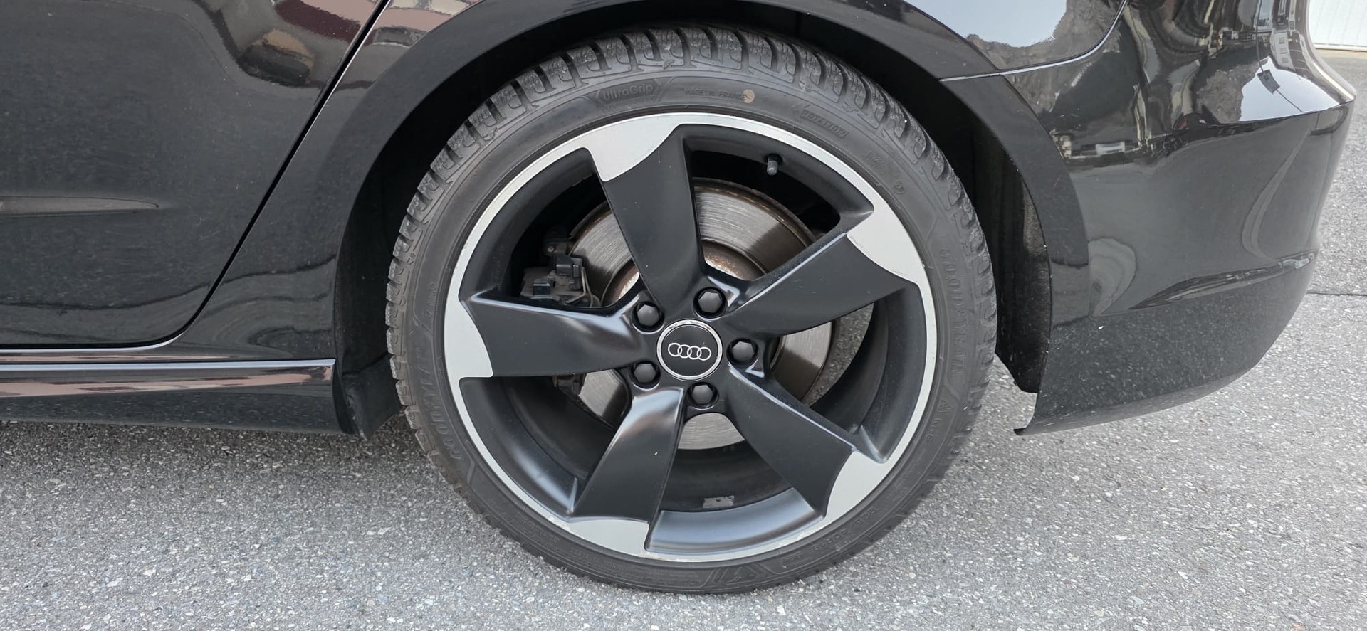 AUDI Audi S3 TFSI quattro | B&O | Pano | Scheckheft-image-18