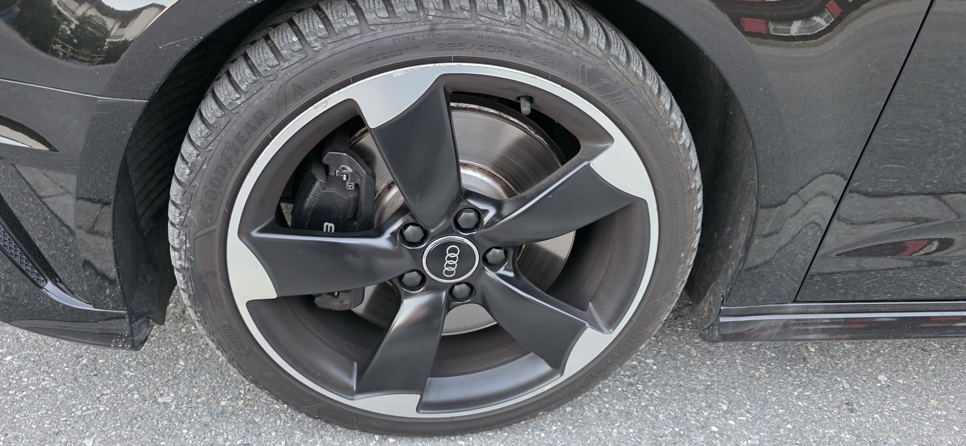 AUDI Audi S3 TFSI quattro | B&O | Pano | Scheckheft-image-17