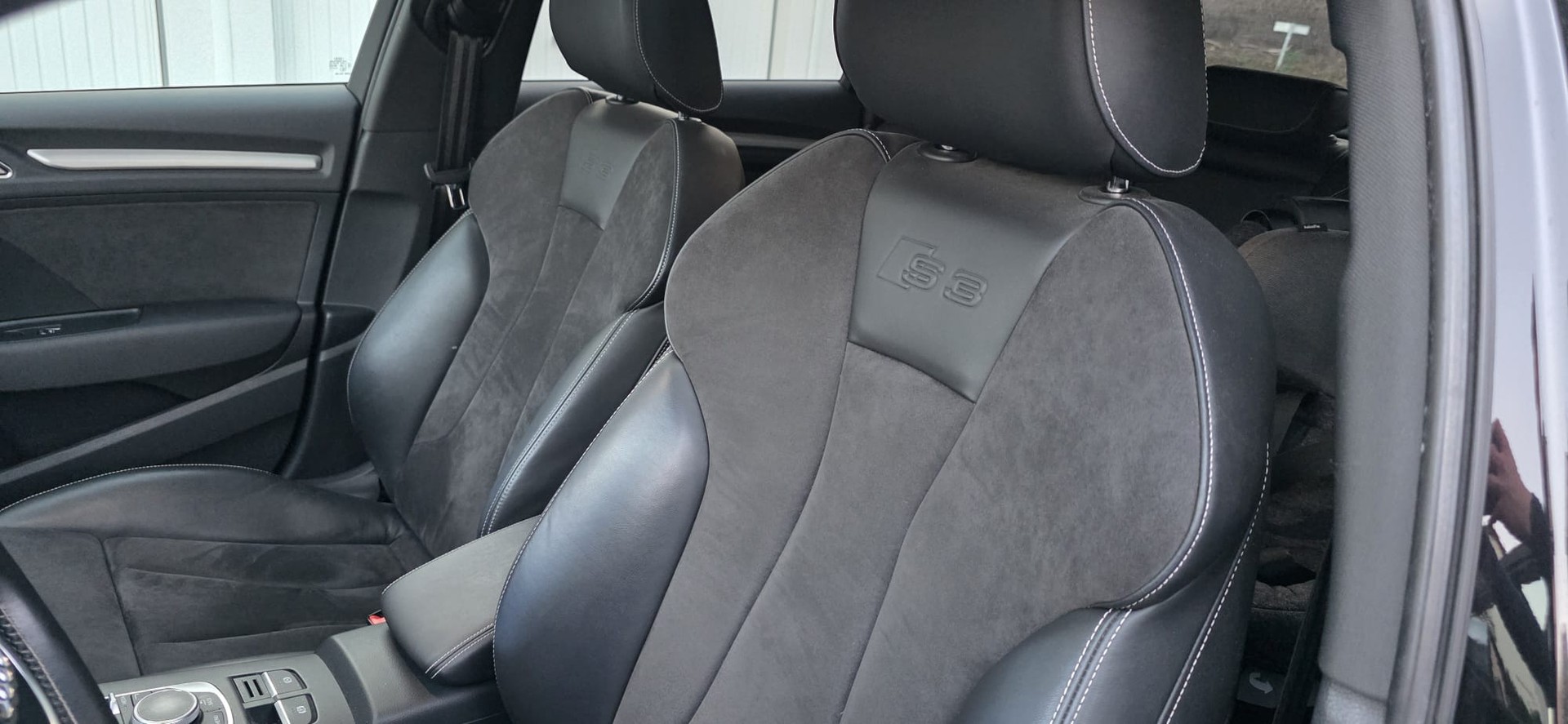 AUDI Audi S3 TFSI quattro | B&O | Pano | Scheckheft-image-12