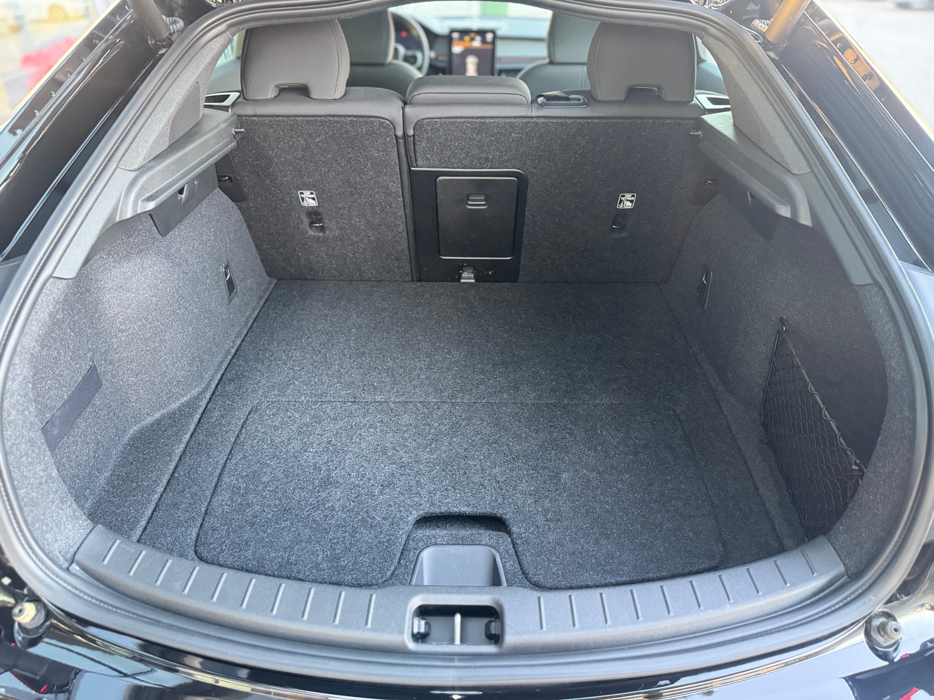 POLESTAR Polestar 2 Long Range Dual 78 kWh MY23-image-12