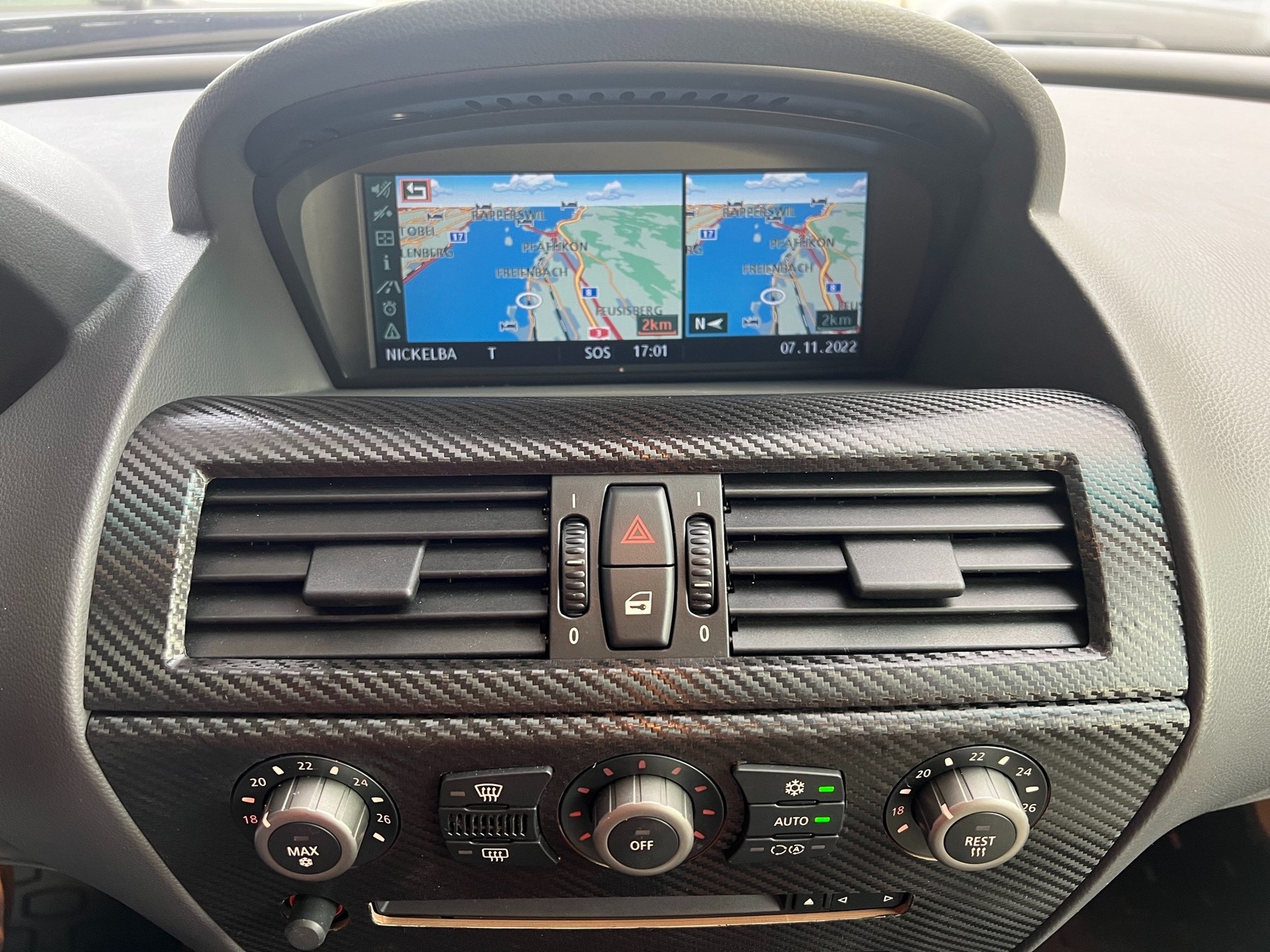 BMW 645i-image-10