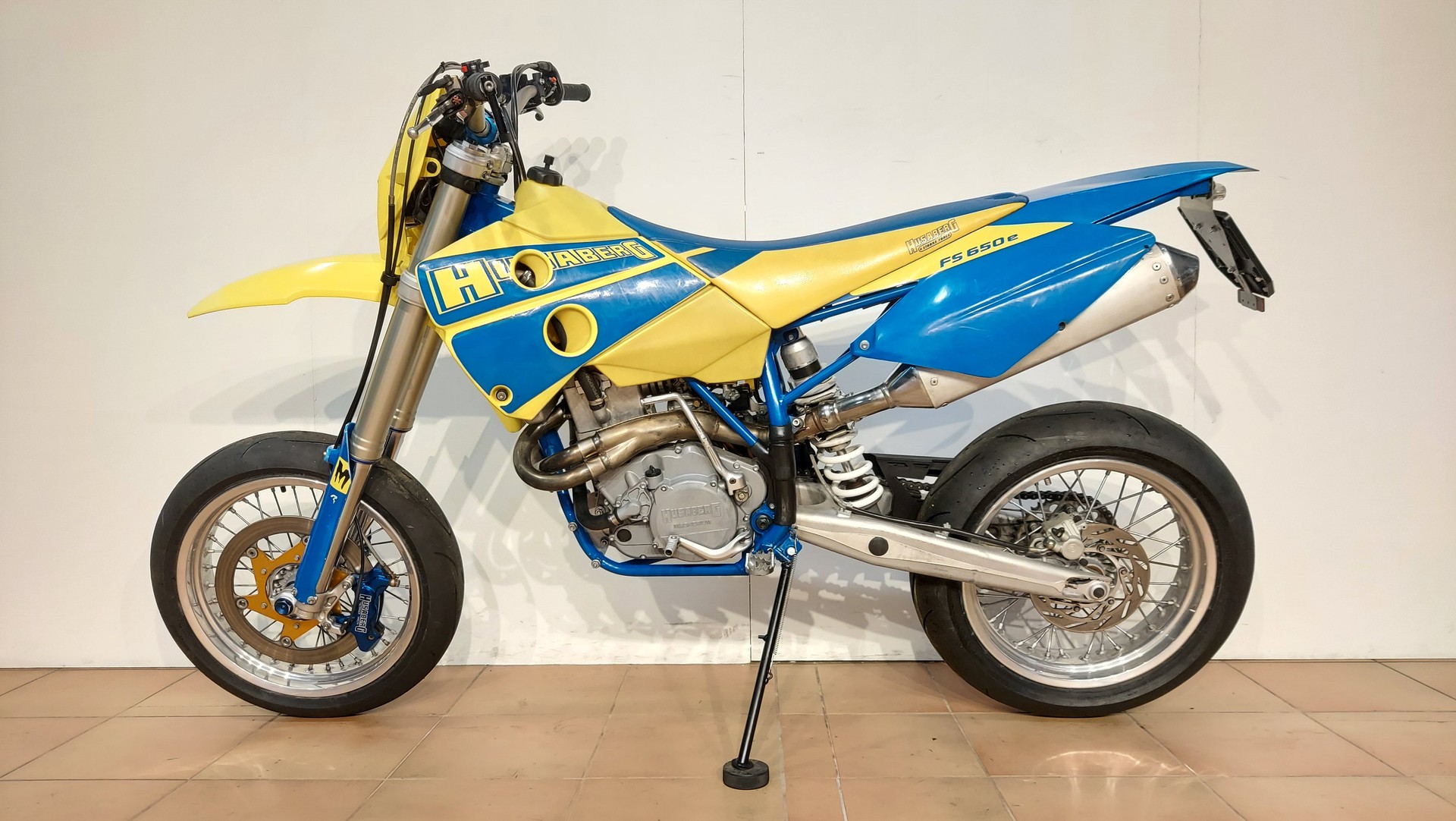 HUSABERG FS 650 Supermoto-showroom-element-1