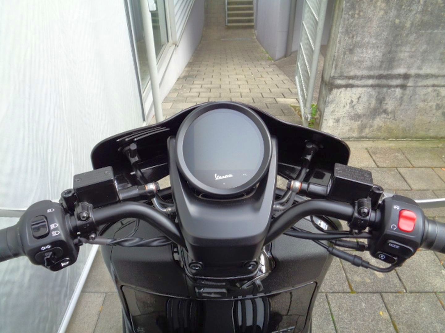 PIAGGIO VESPA GTV 300 RST-image-9