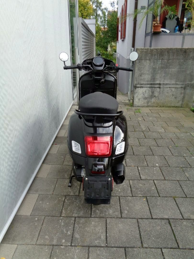 PIAGGIO VESPA GTV 300 RST-image-4
