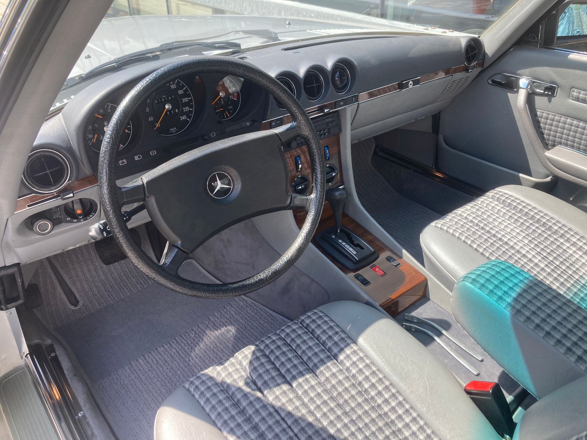 MERCEDES-BENZ SL 280-image-13
