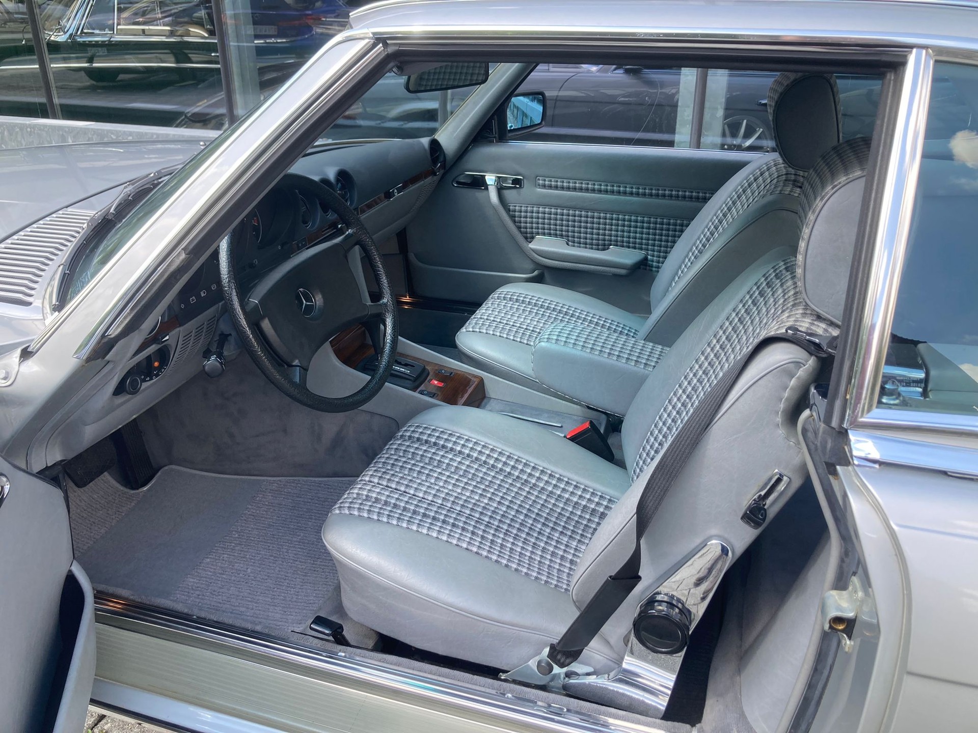 MERCEDES-BENZ SL 280-image-12