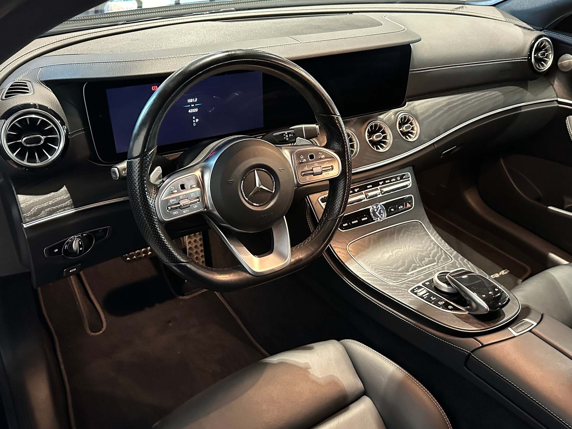 MERCEDES-BENZ E 450 Coupé AMG Line 4 Matic 9G-Tronic-image-6