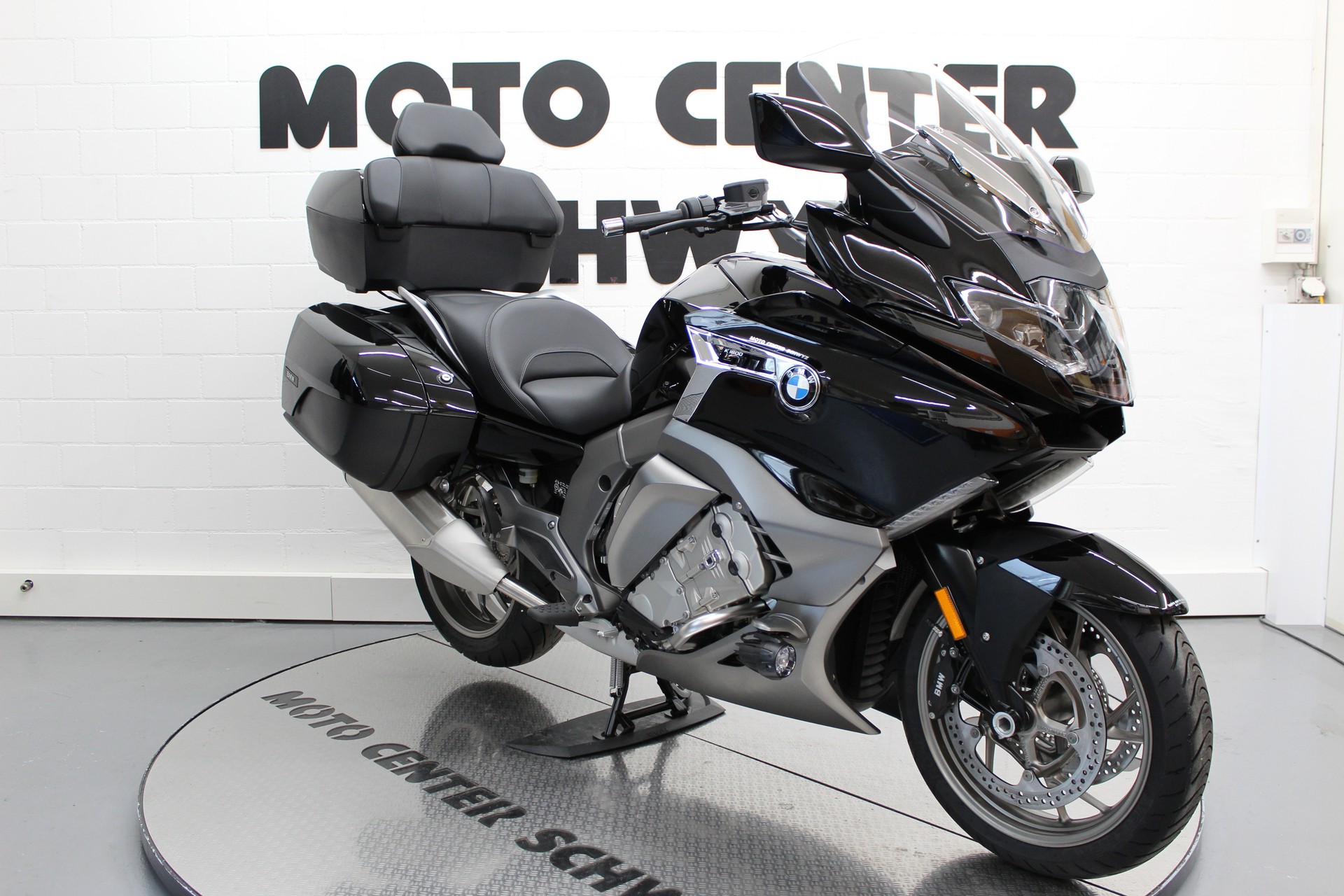BMW K 1600 GTL-image-1