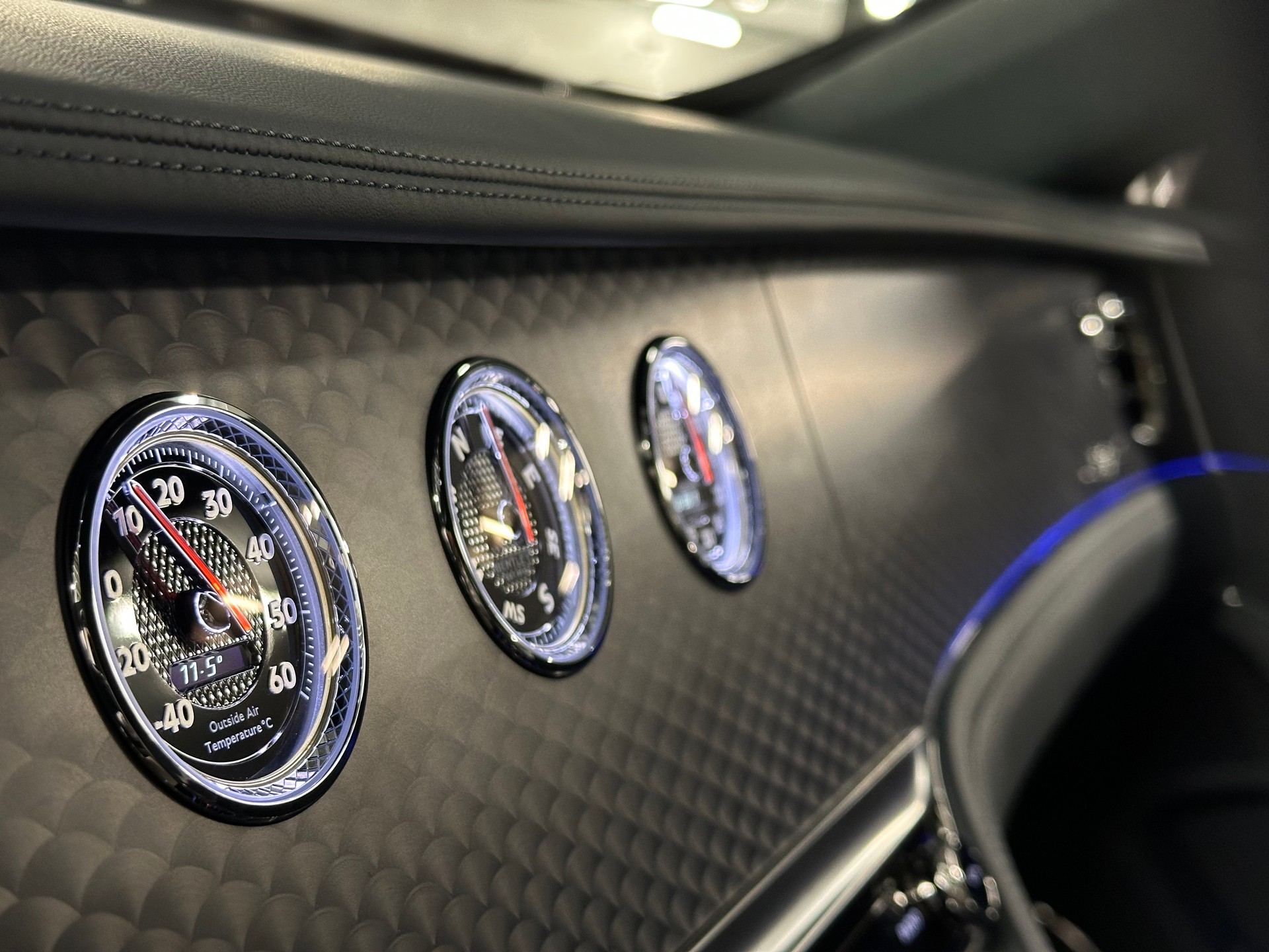 BENTLEY FLYING SPUR V8 Speed 782 Ch-image-21