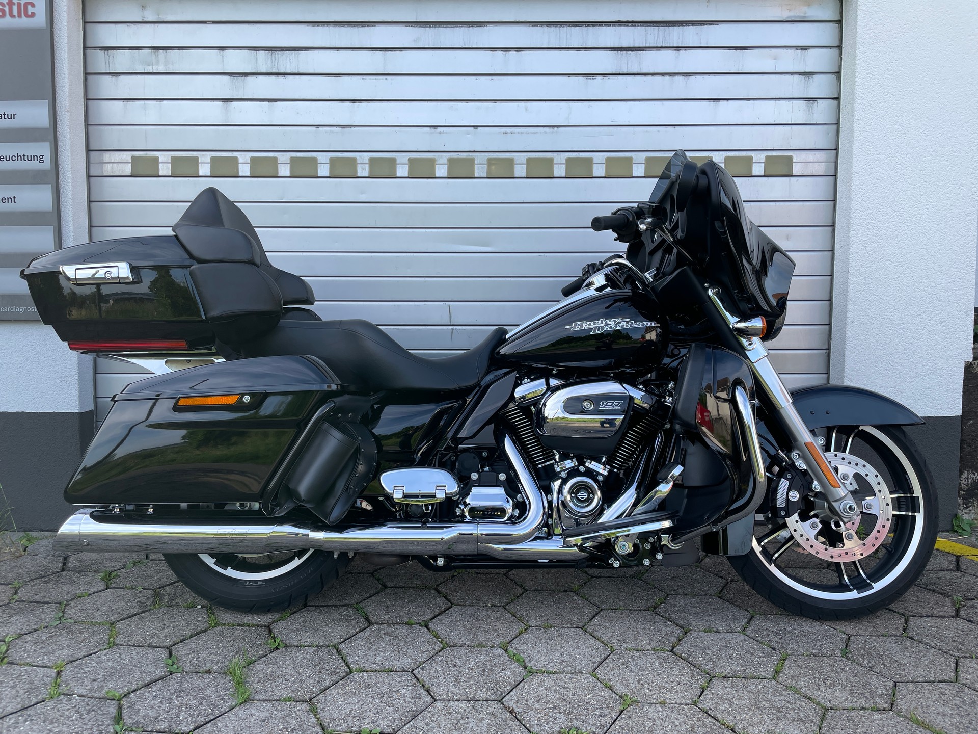 HARLEY-DAVIDSON FLHX Street Glide 107 ABS-image-1