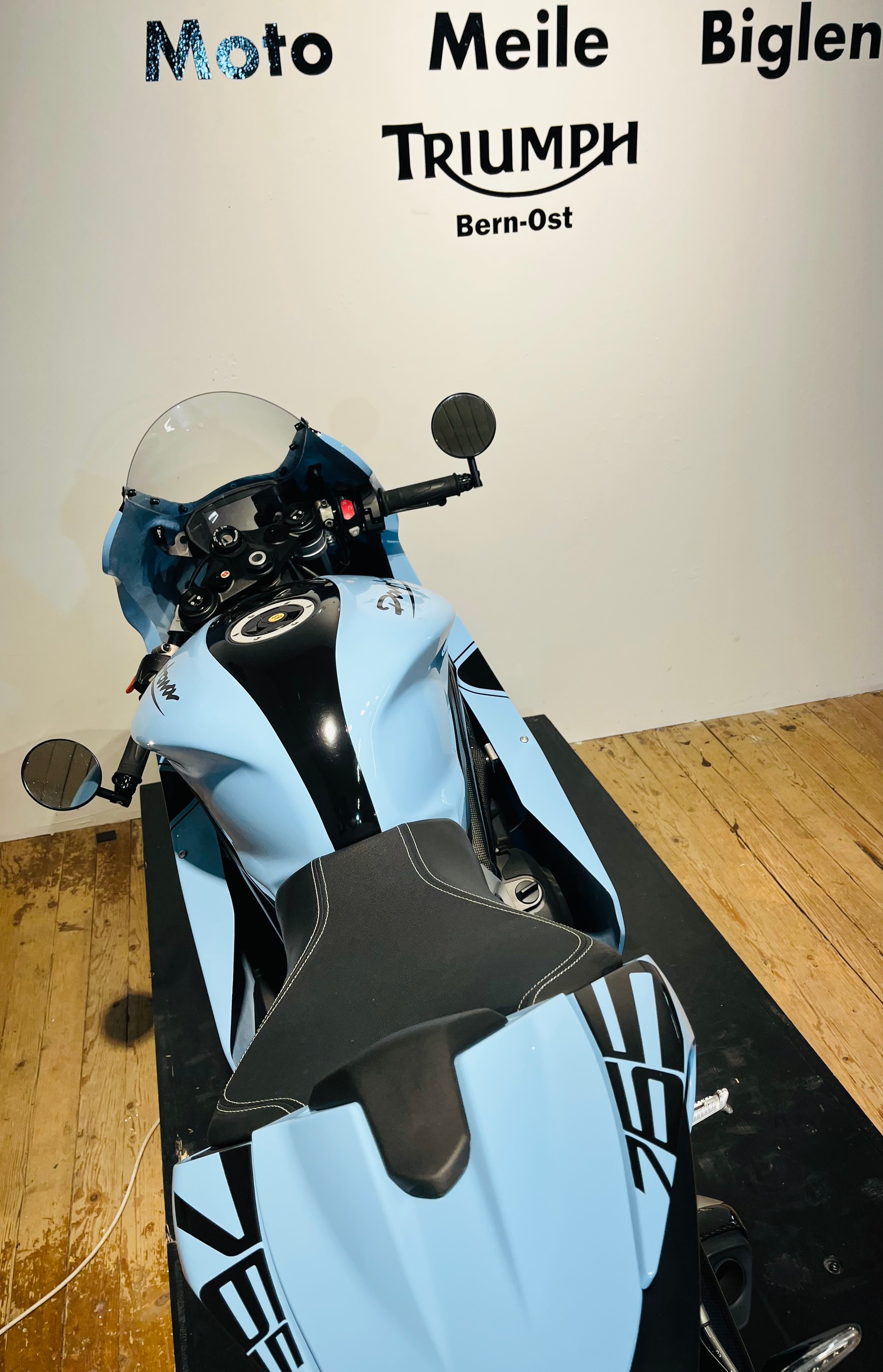 TRIUMPH Street Triple RS 765 ABS-image-8