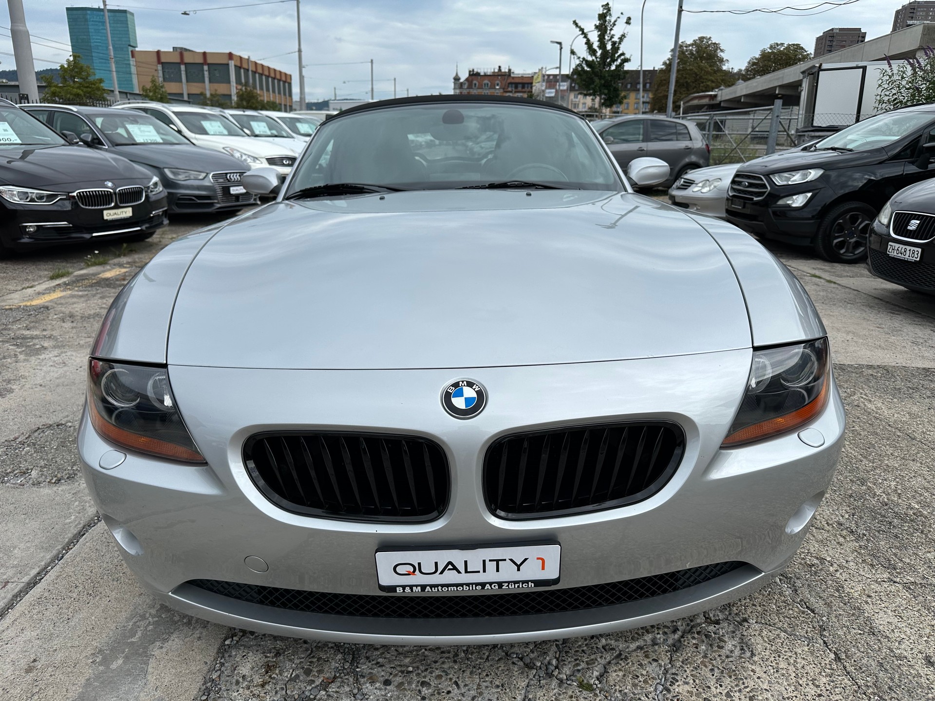 BMW Z4 3.0i Roadster 231 PS-showroom-element-2
