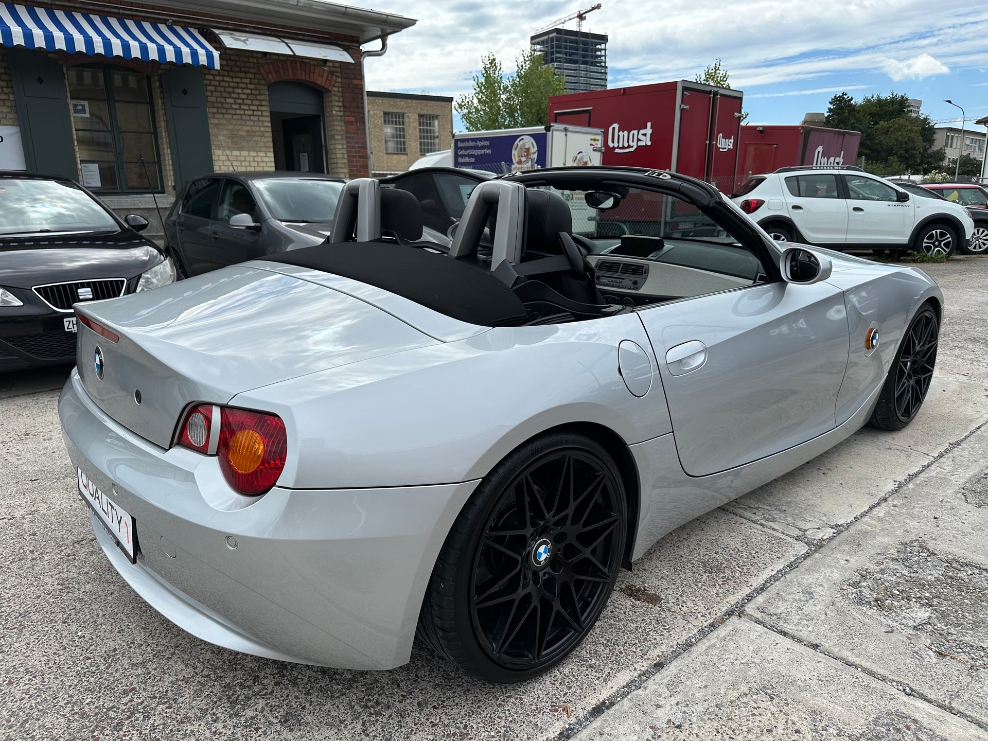 BMW Z4 3.0i Roadster 231 PS-image-8