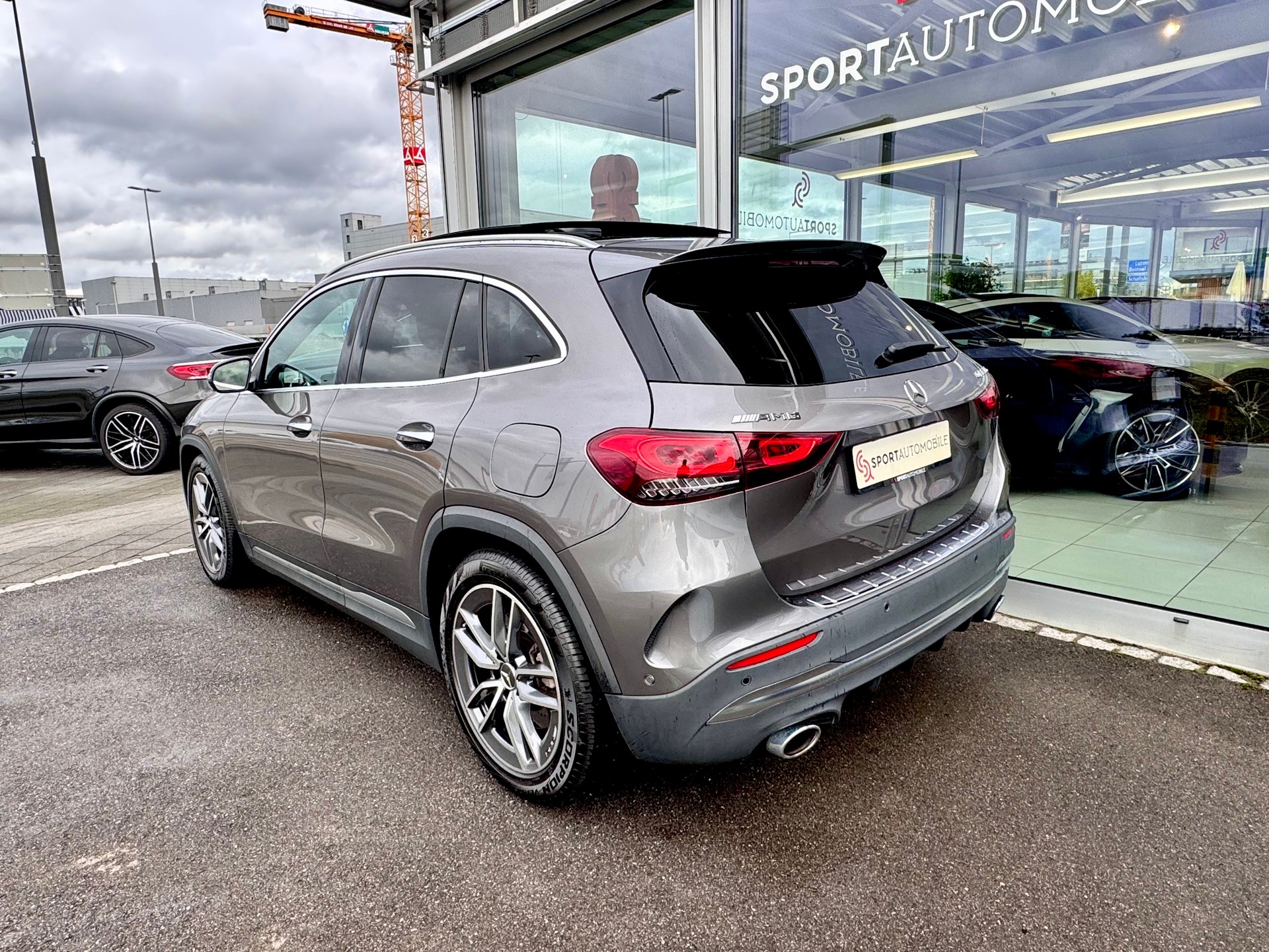 MERCEDES-BENZ GLA 35 AMG 4Matic 8G-Speedshift DCT-image-8