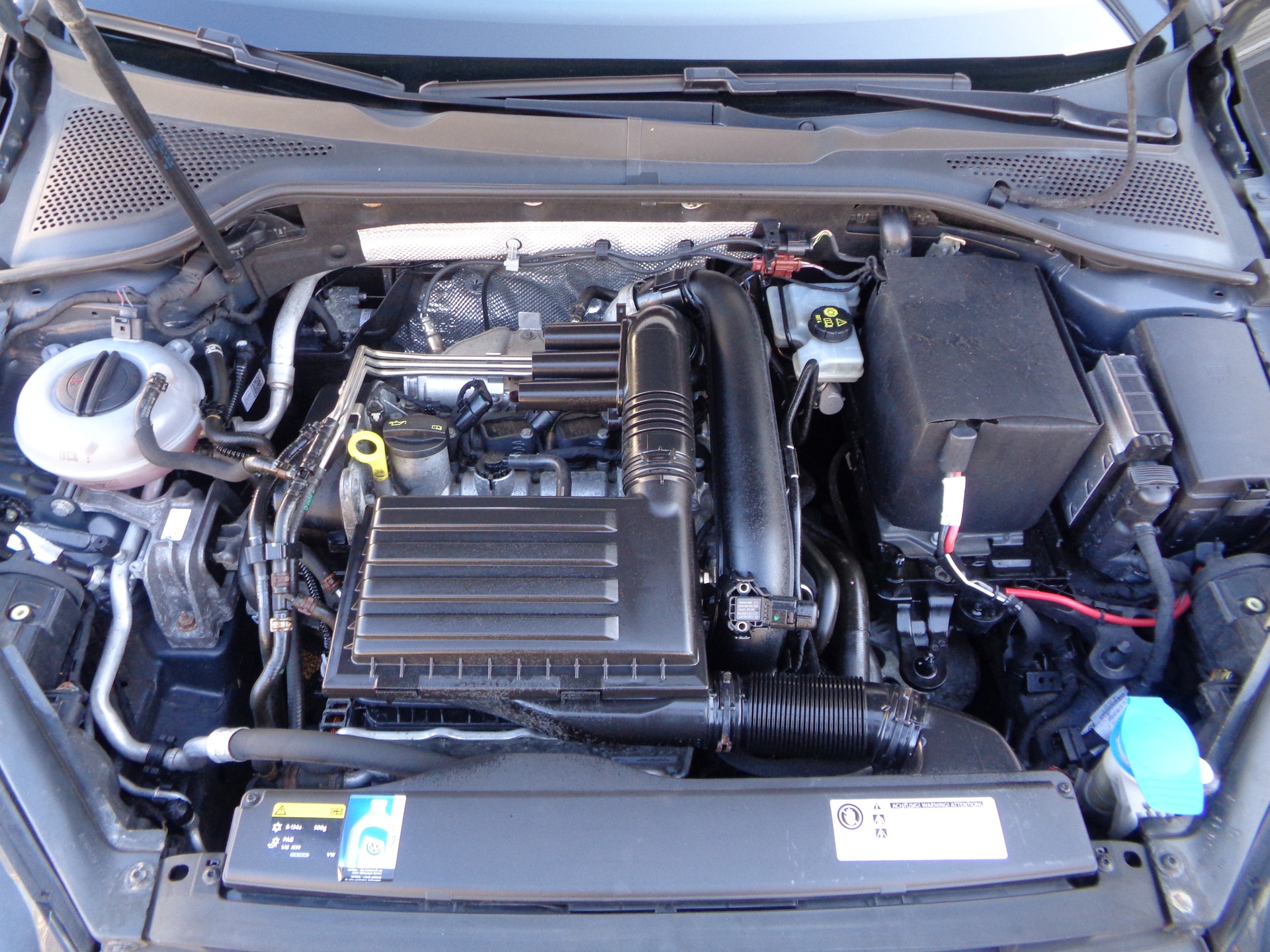 VW Golf 1.2 TSI Comfortline-image-15