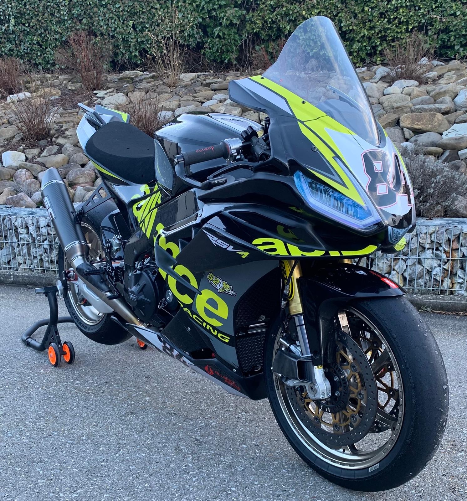 APRILIA RSV4 1100 Factory