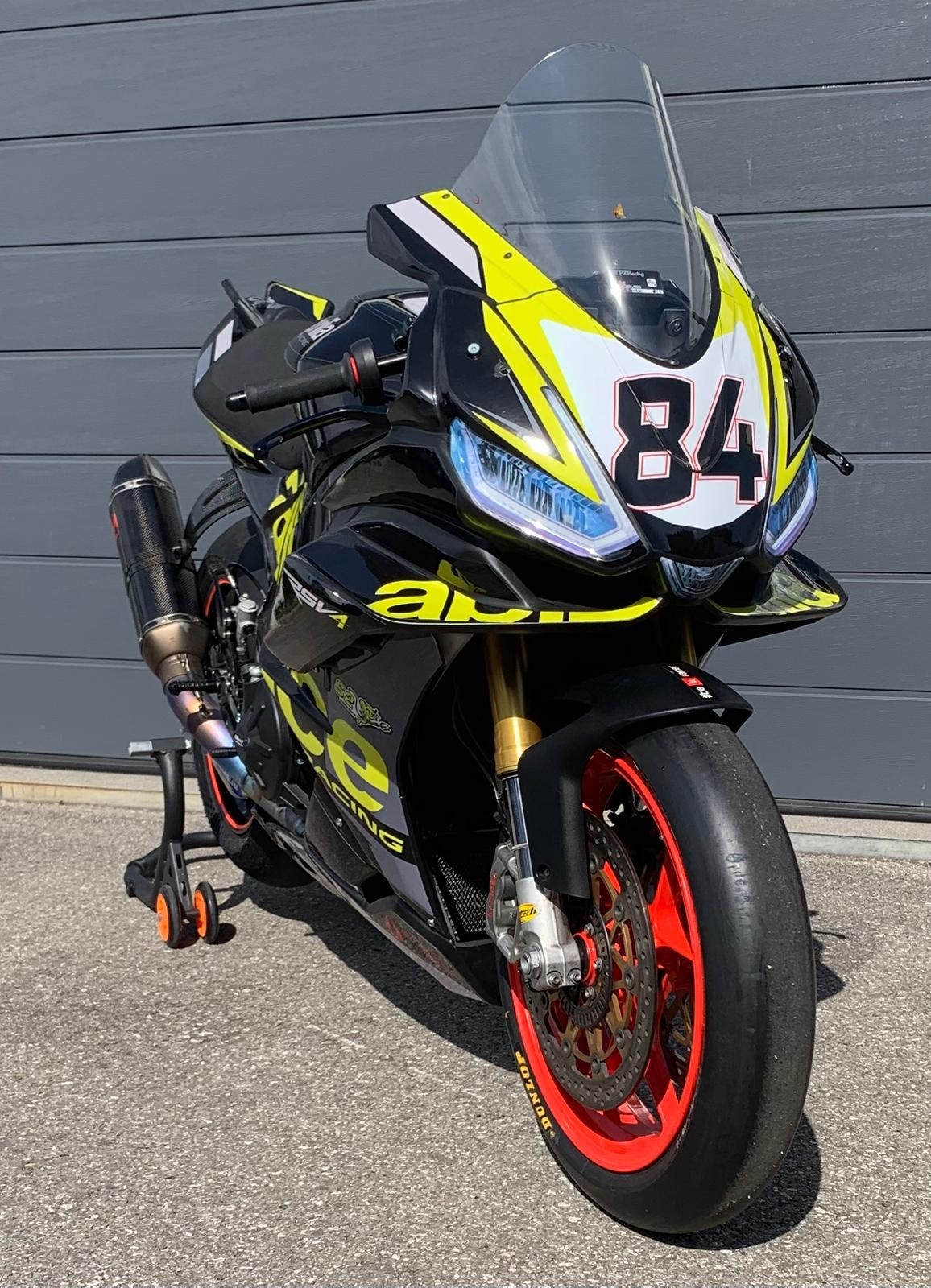 APRILIA RSV4 1100 RR-image-2