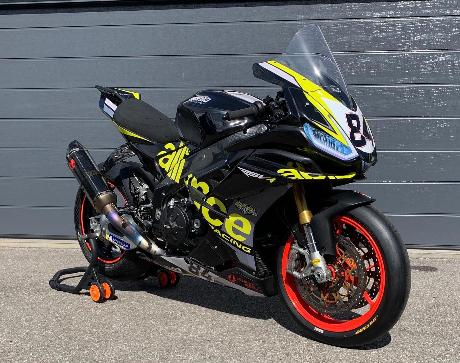 APRILIA RSV4 1100 RR-image-0