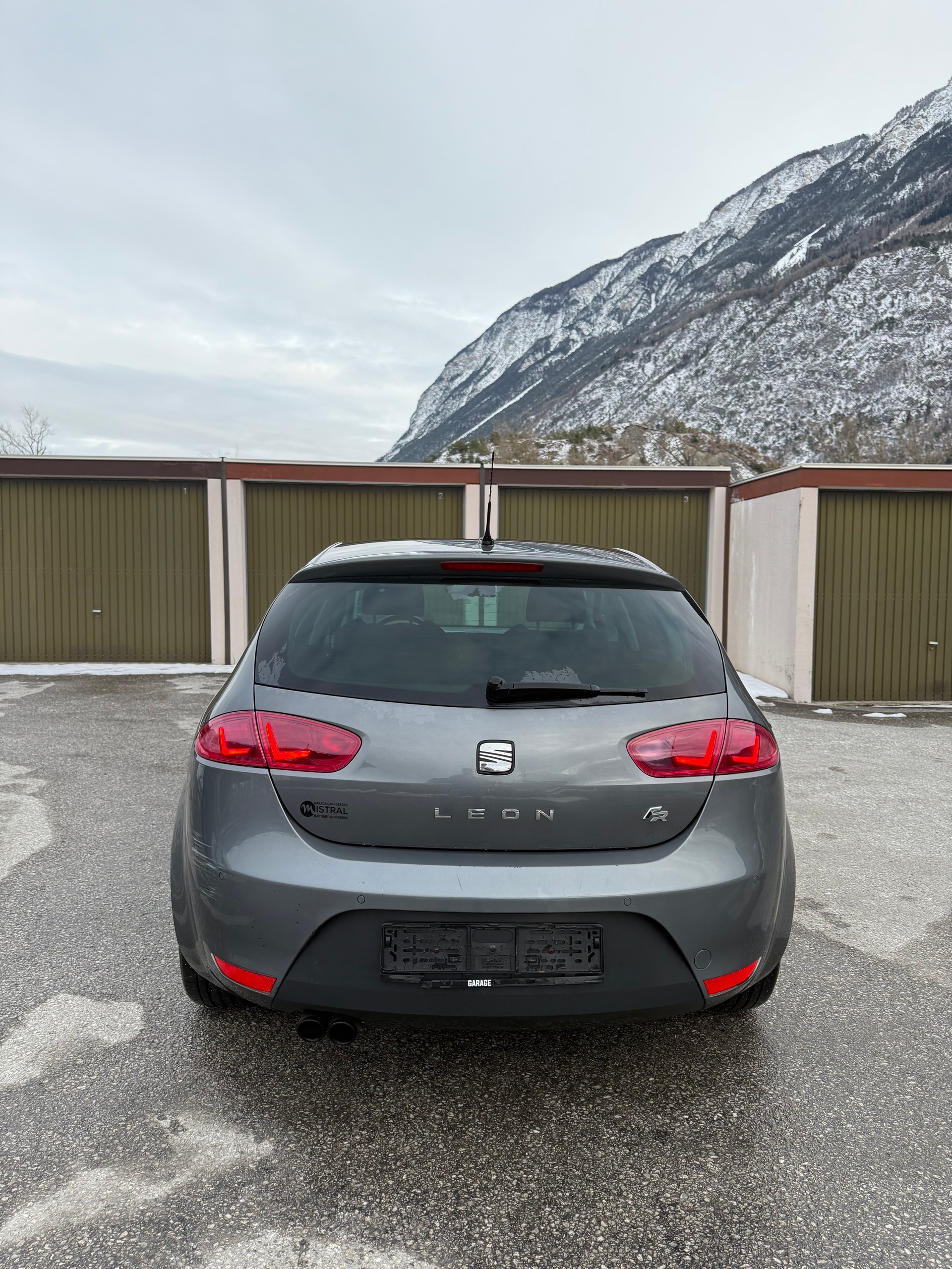 SEAT Leon 2.0 TSI FR DSG-image-7