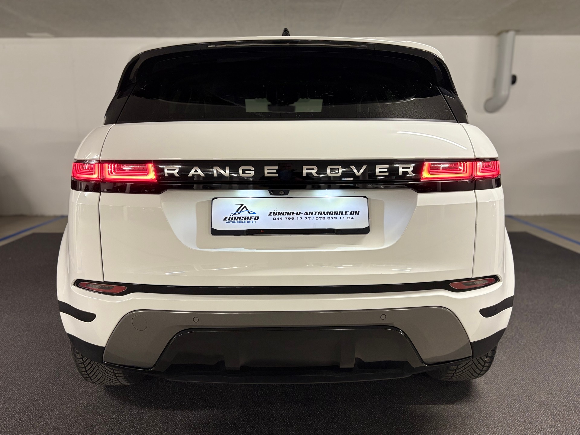 LAND ROVER Range Rover Evoque P 200 MHEV AT9-image-6