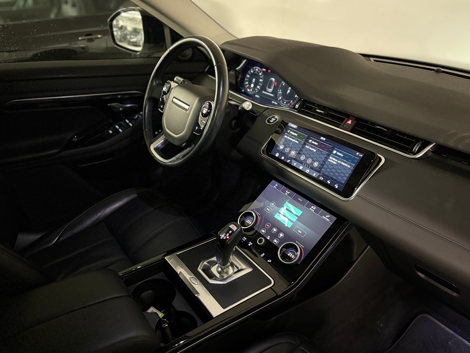 LAND ROVER Range Rover Evoque P 200 MHEV AT9-image-10