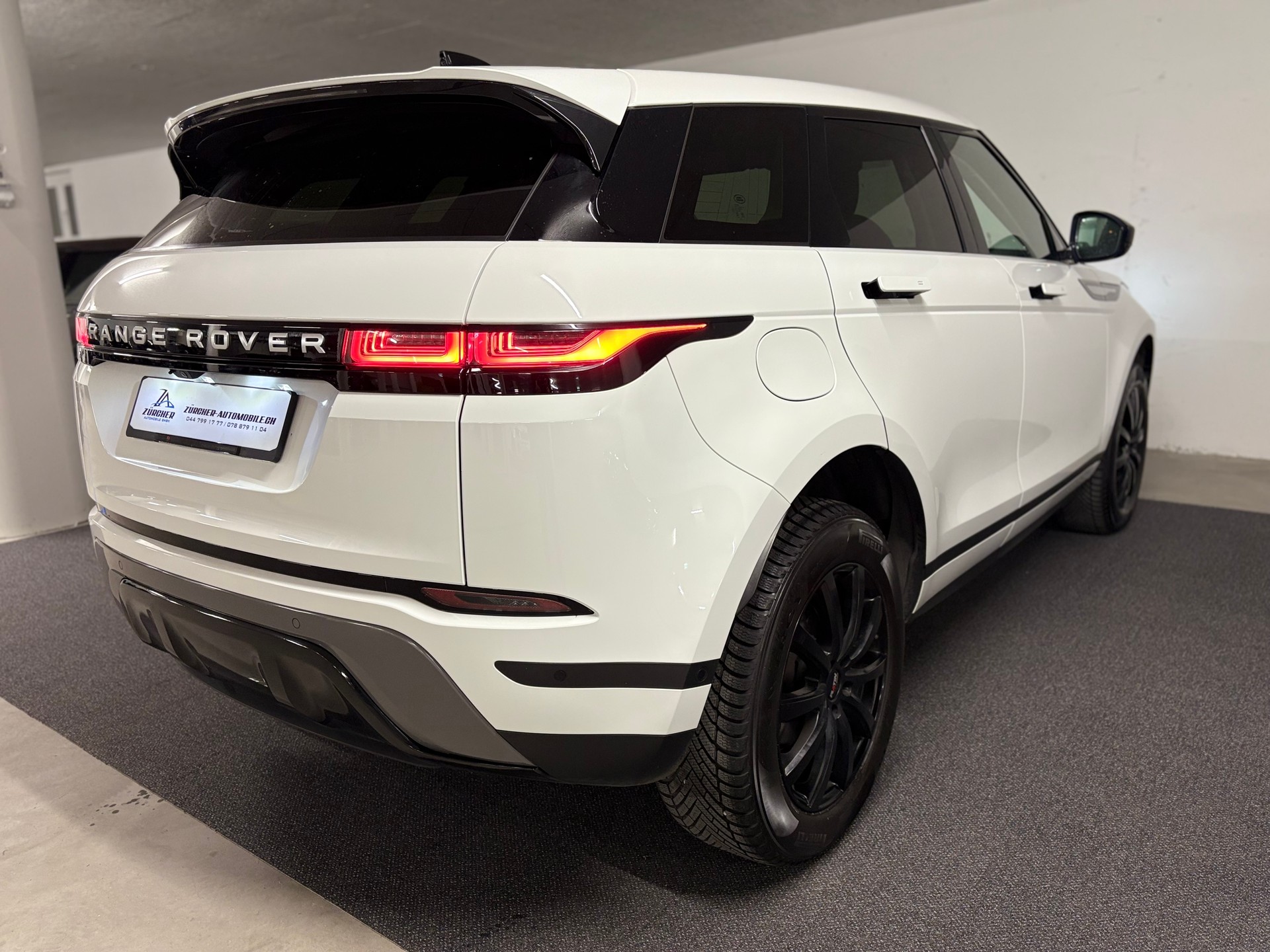 LAND ROVER Range Rover Evoque P 200 MHEV AT9-image-7