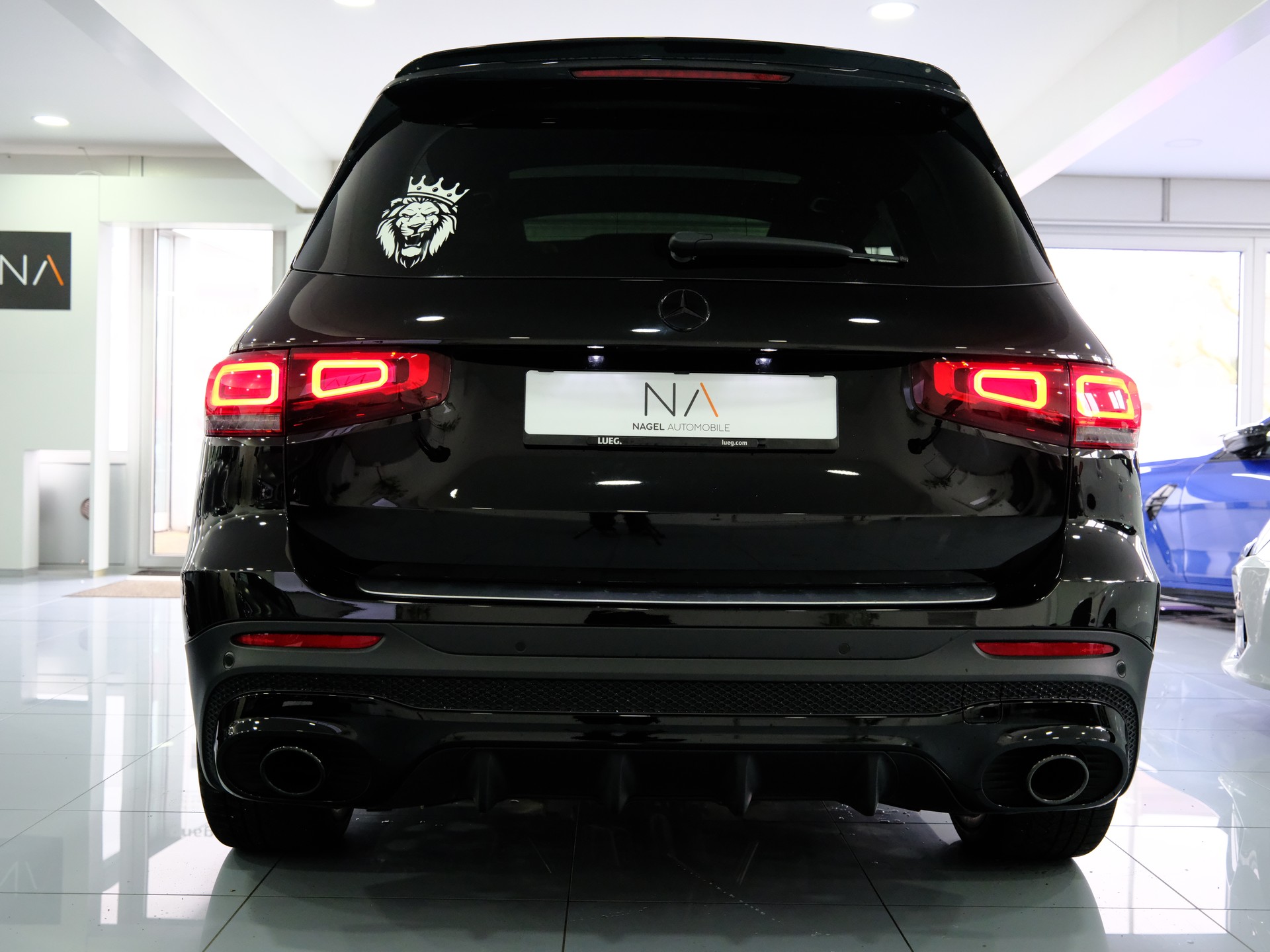 MERCEDES-BENZ GLB 35 AMG 4Matic 8G-Tronic-image-5