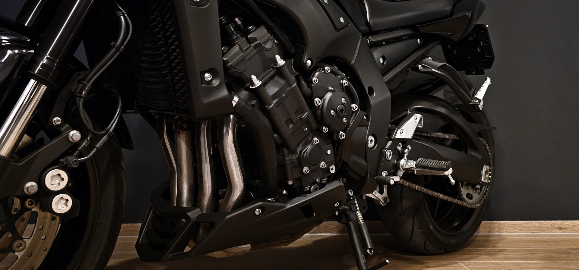 YAMAHA FZ1 N ABS-image-8