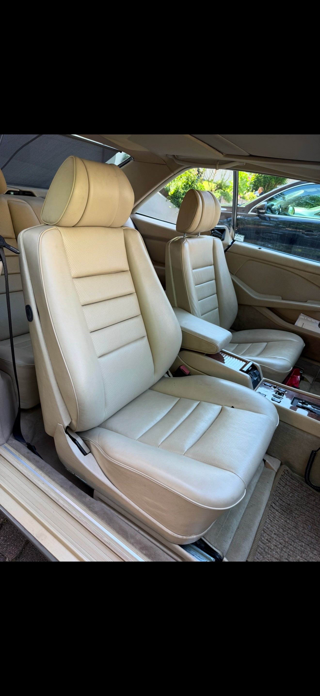MERCEDES-BENZ 560 SEC Automatic-image-7