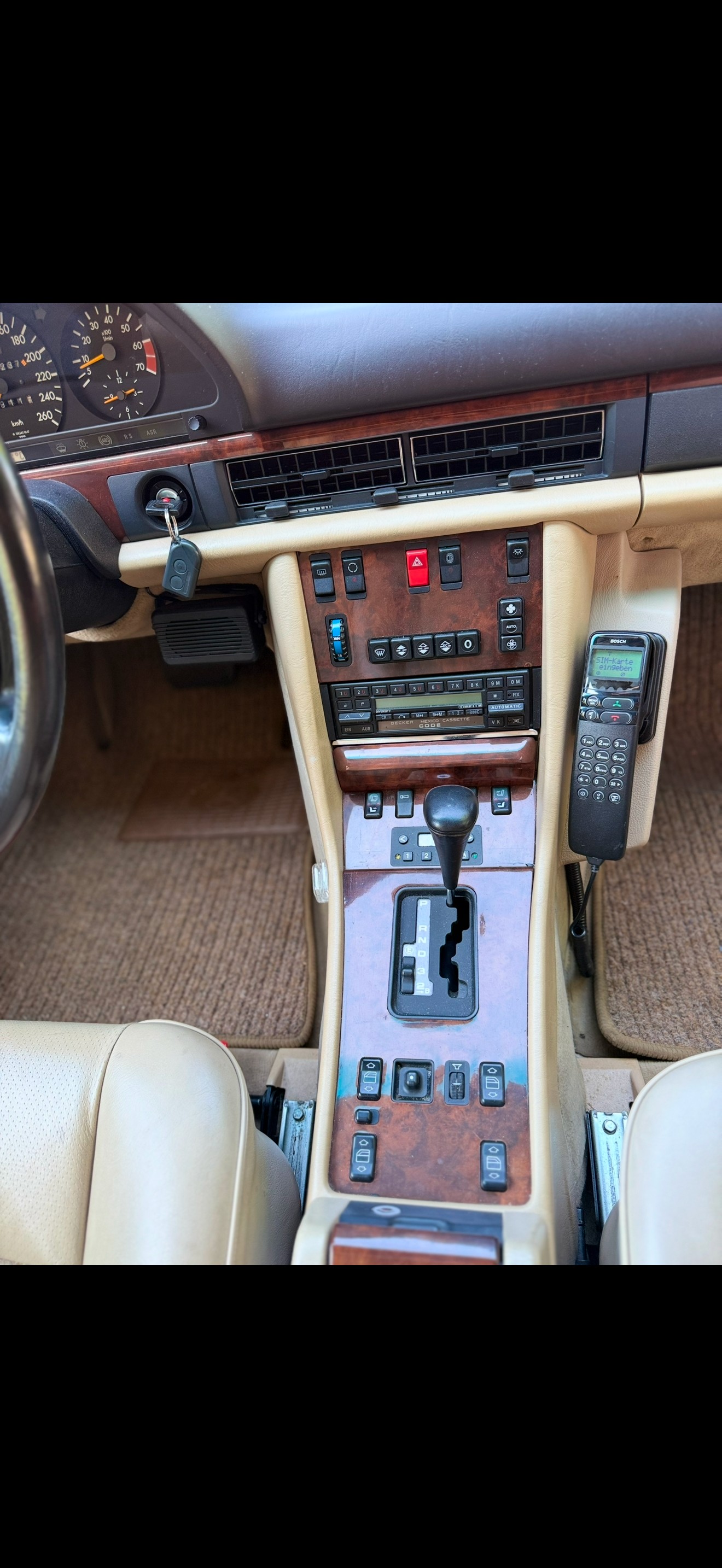MERCEDES-BENZ 560 SEC Automatic-image-10