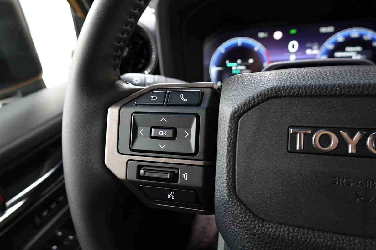 TOYOTA Land Cruiser 2.8TD First Edition-image-14