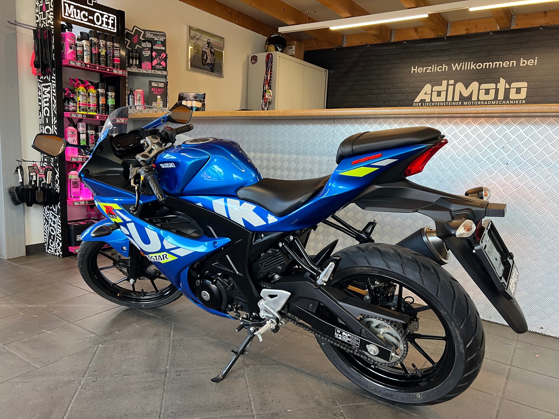 SUZUKI GSX-R 125-image-4
