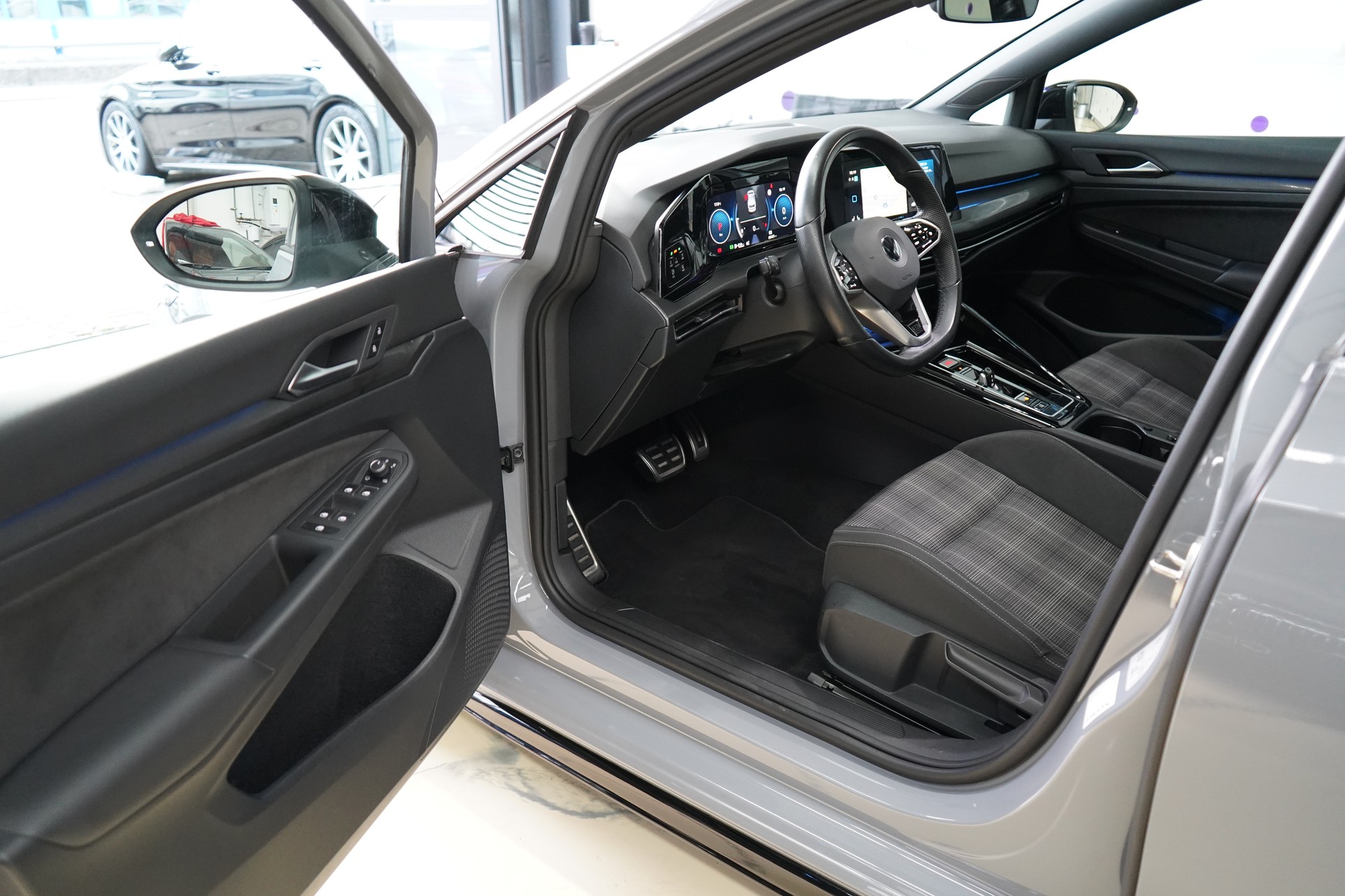 VW Golf 2.0 TDI GTD DSG-image-14