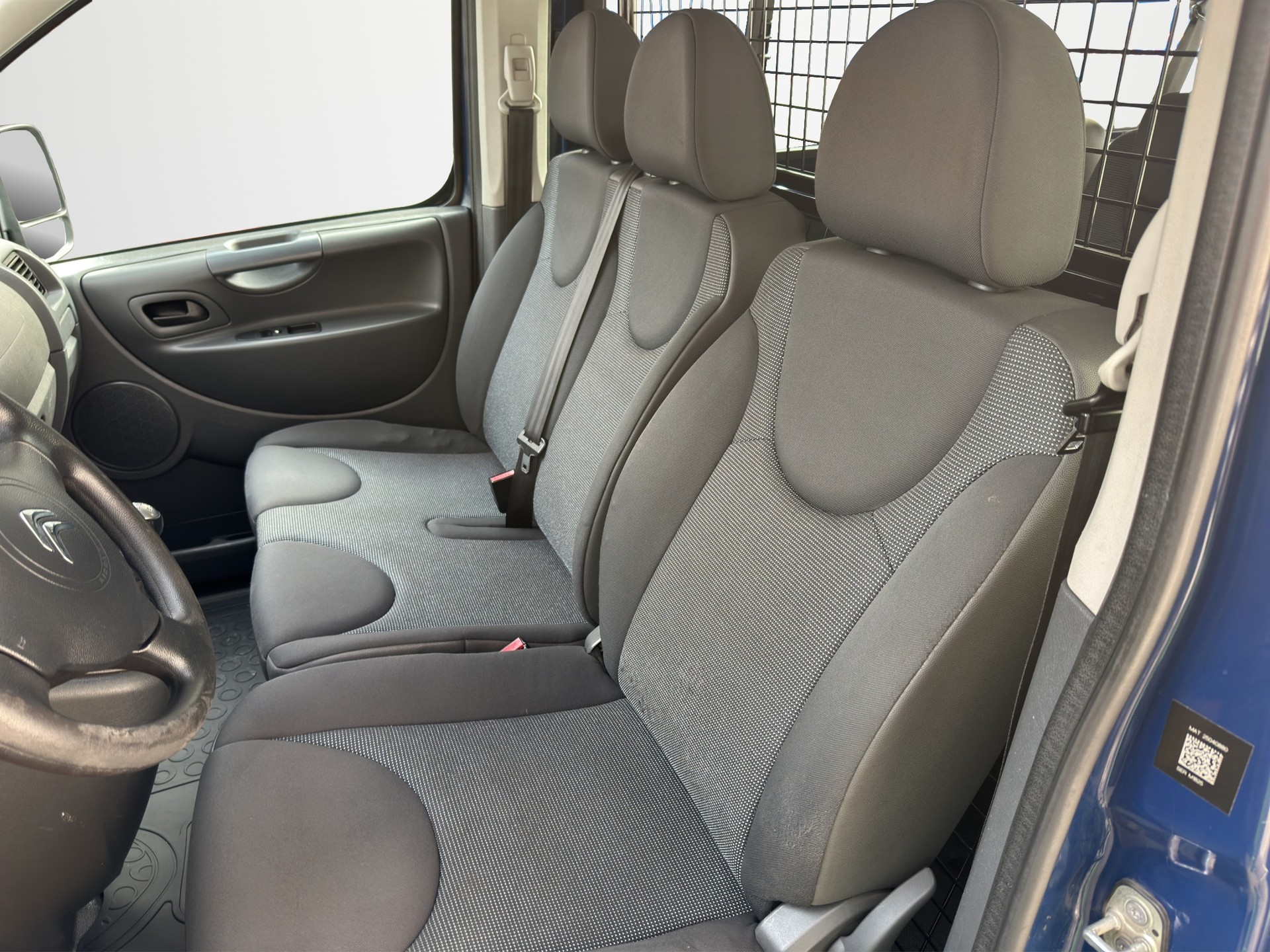 CITROEN Jumpy 2.0 HDi L2H1 Attraction-image-8
