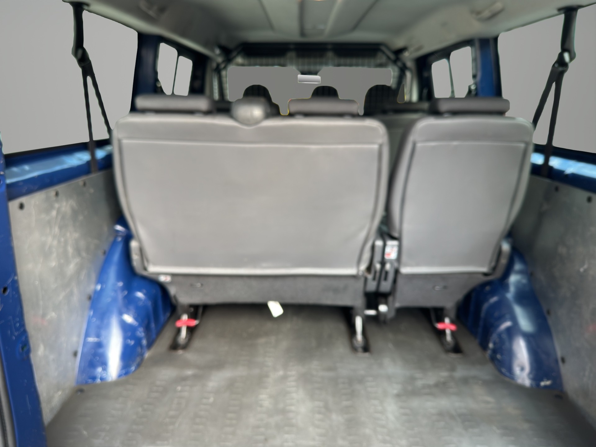 CITROEN Jumpy 2.0 HDi L2H1 Attraction-image-16