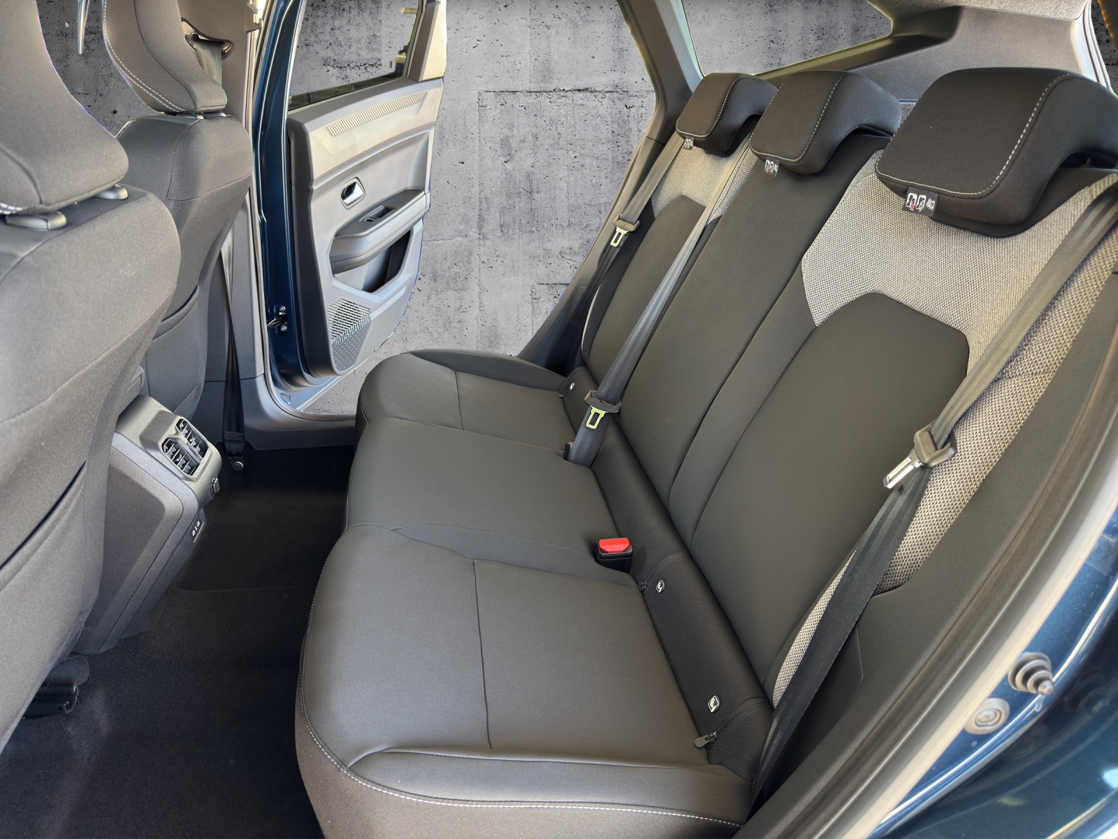 DACIA Bigster HEV 155 Journey-image-23
