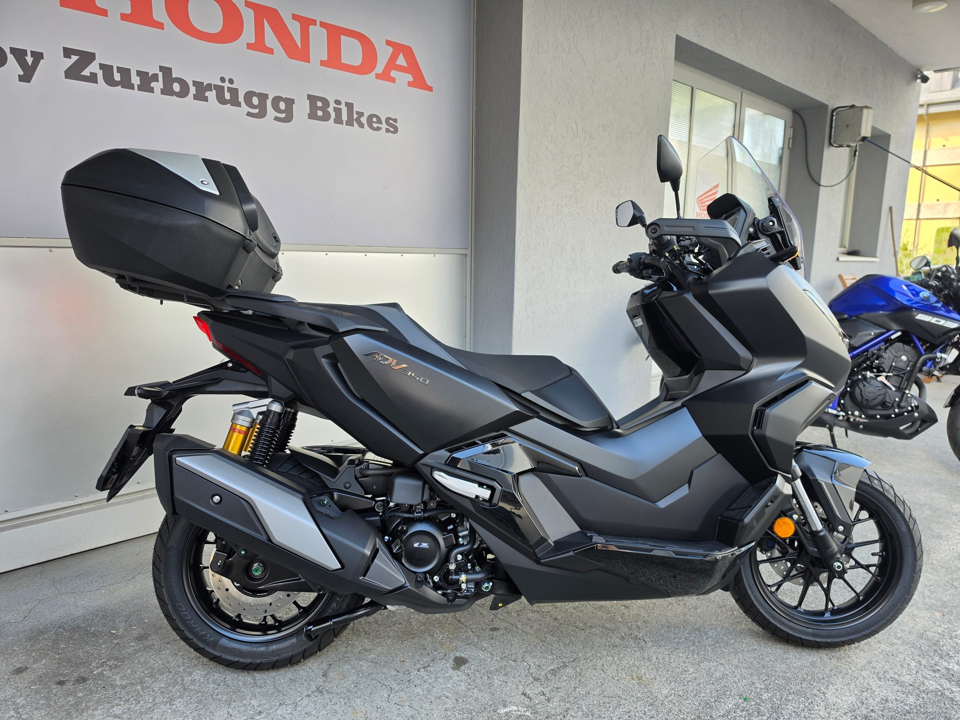 HONDA ADV 350-image-1