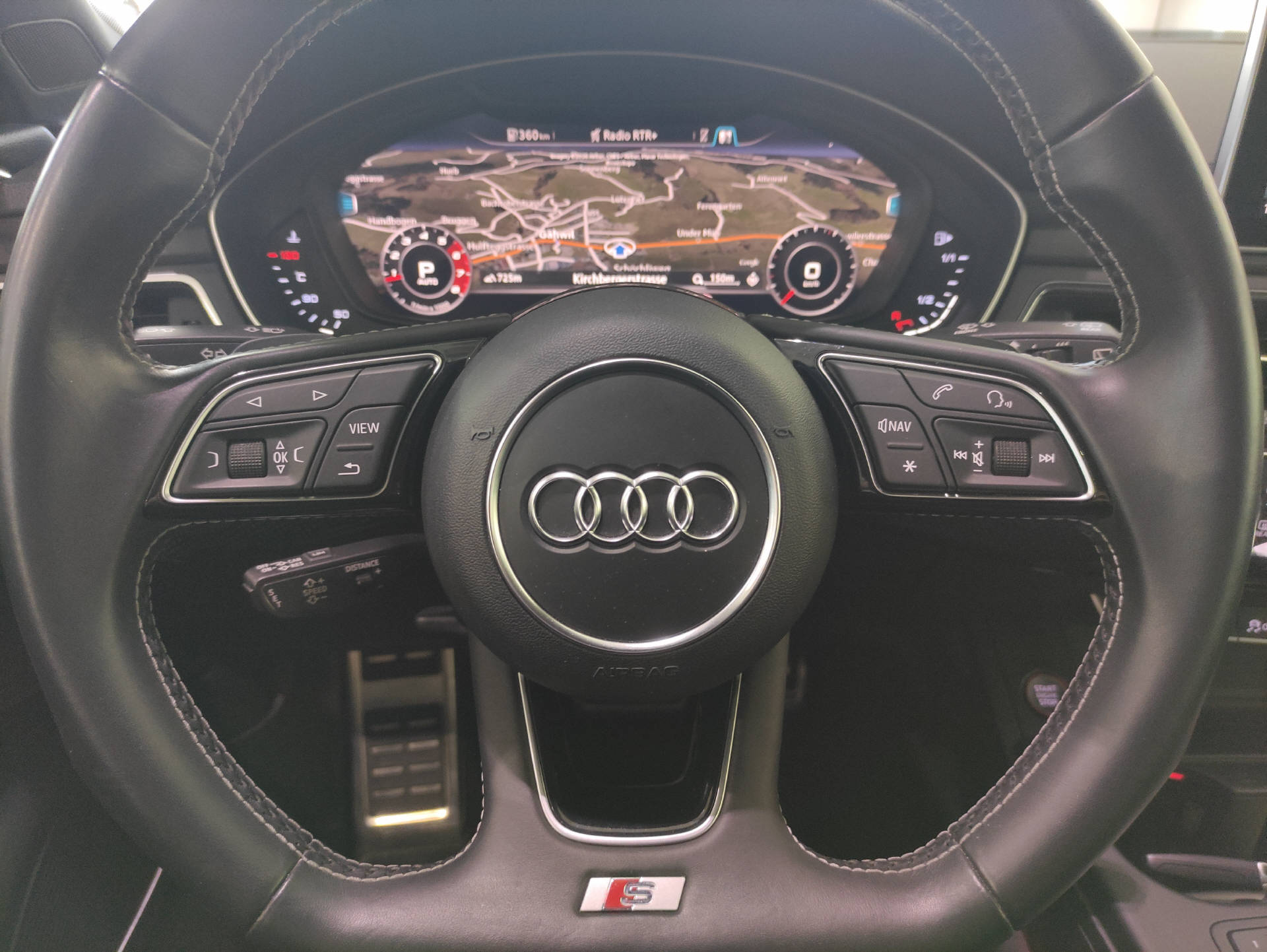 AUDI S4 Avant 3.0 V6 TFSI quattro S-Tronic-image-6