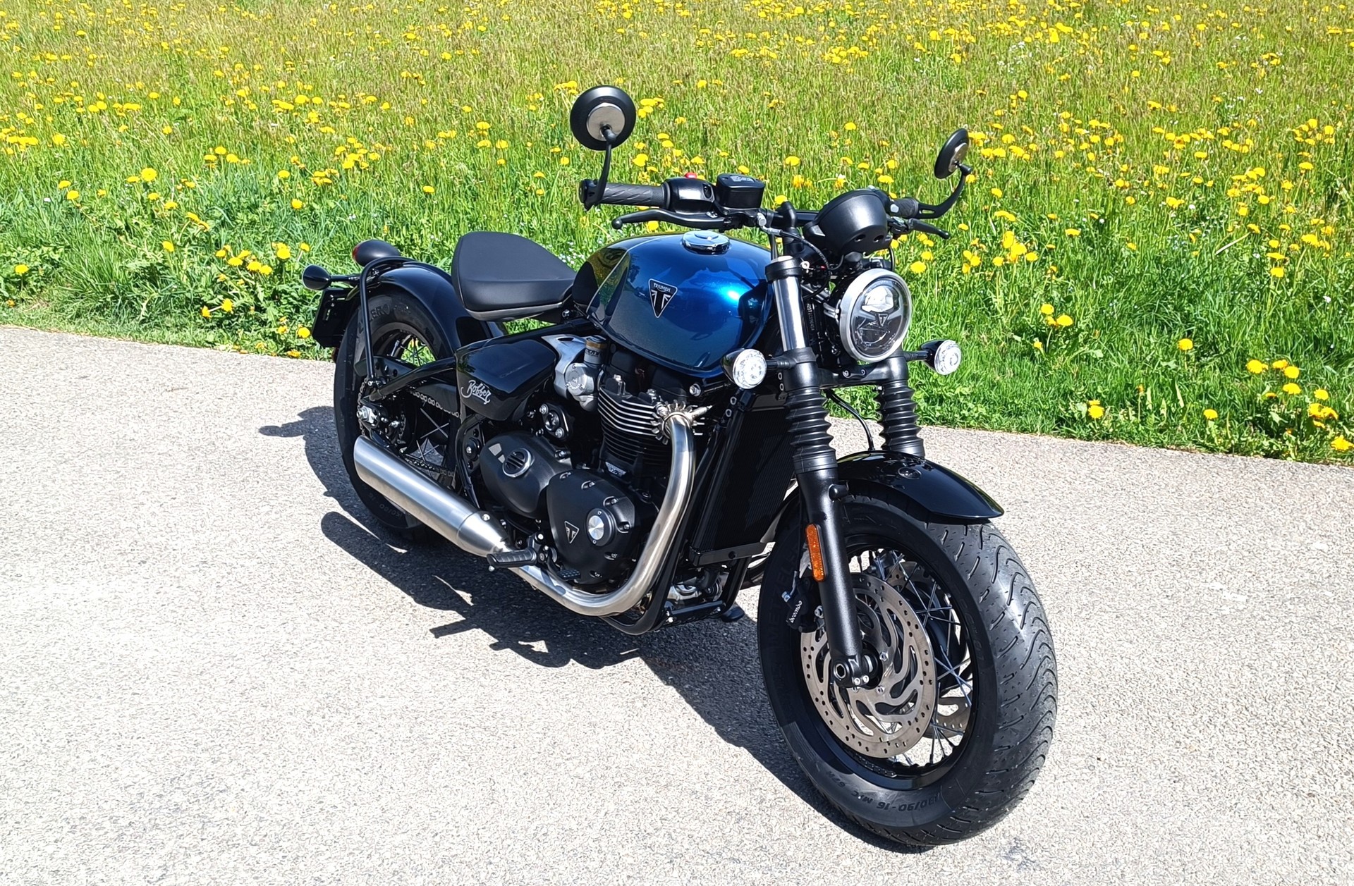 TRIUMPH Bonneville 1200 Bobber