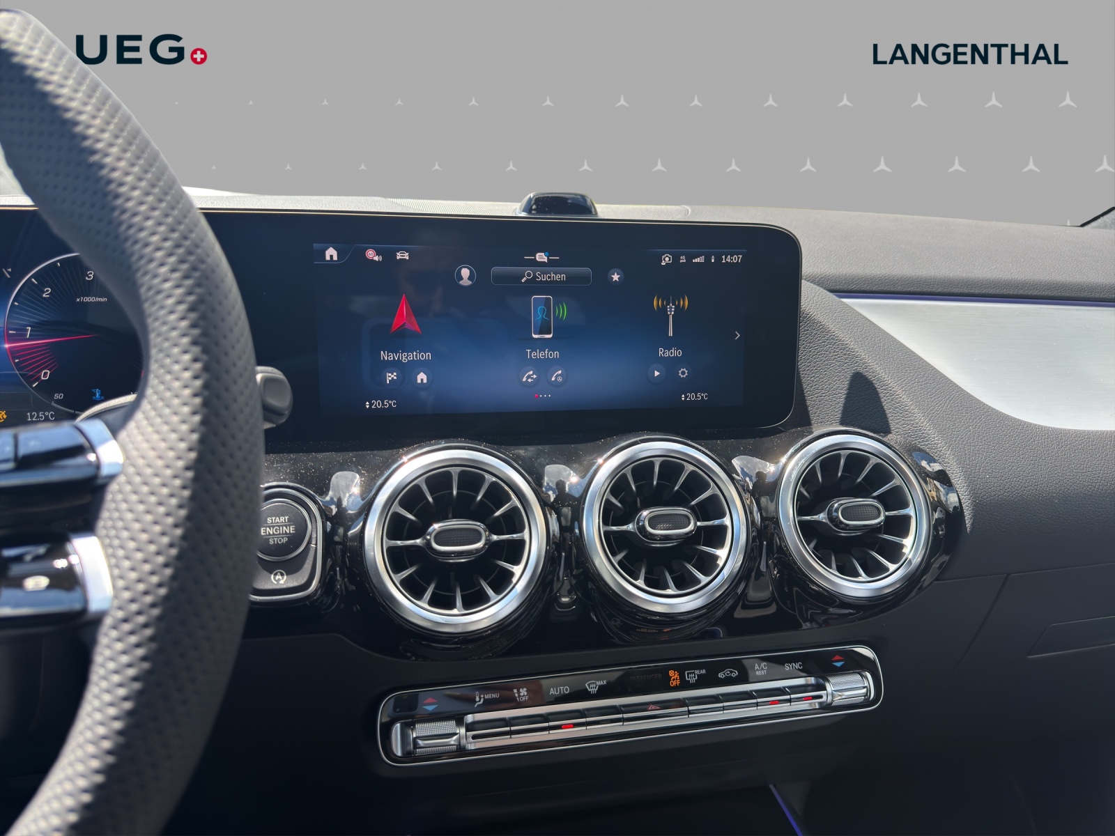 MERCEDES-BENZ GLA 220d 4Matic 8G-DCTSwiss Star-image-11