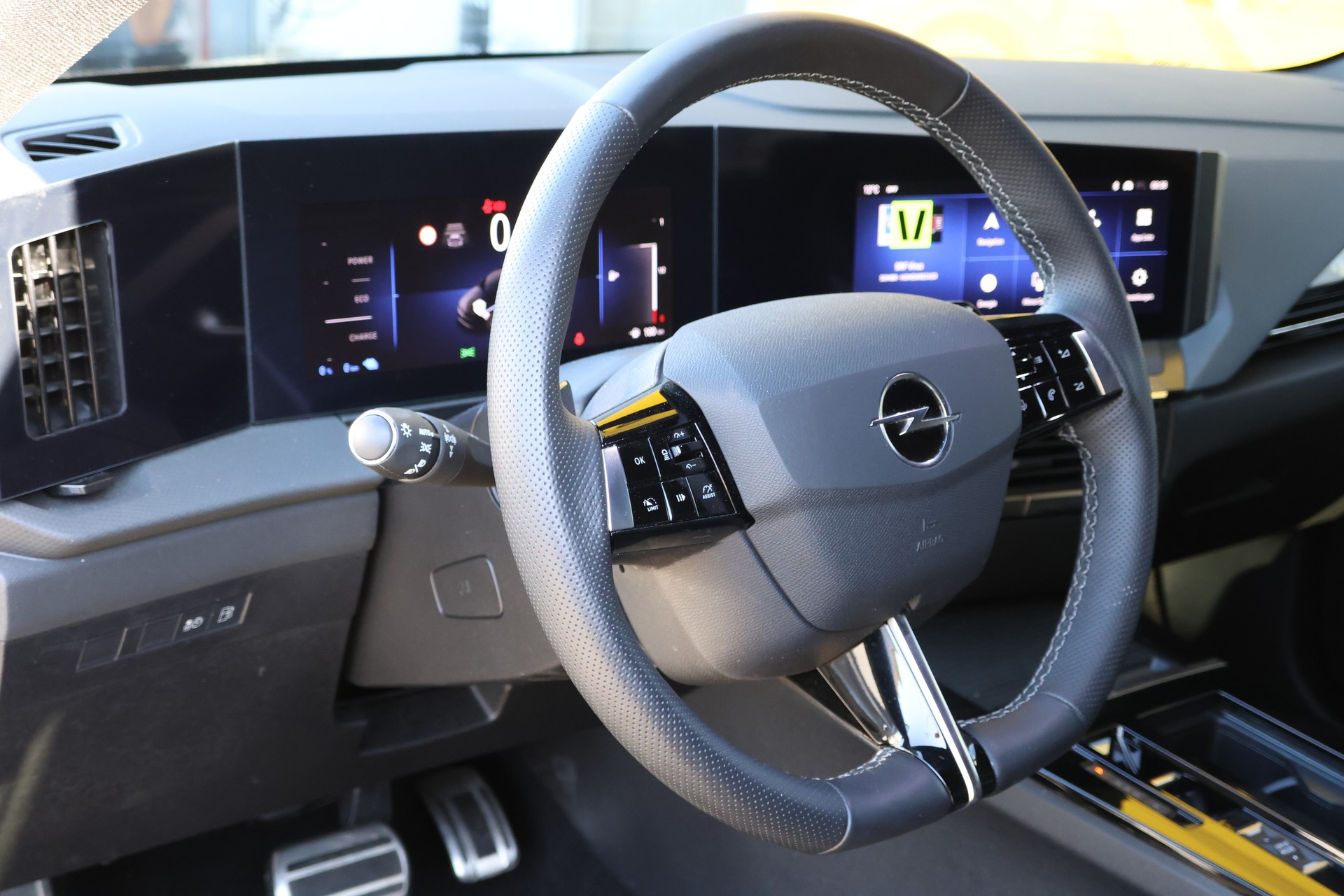 OPEL Astra 1.6 PHEV GS-image-5