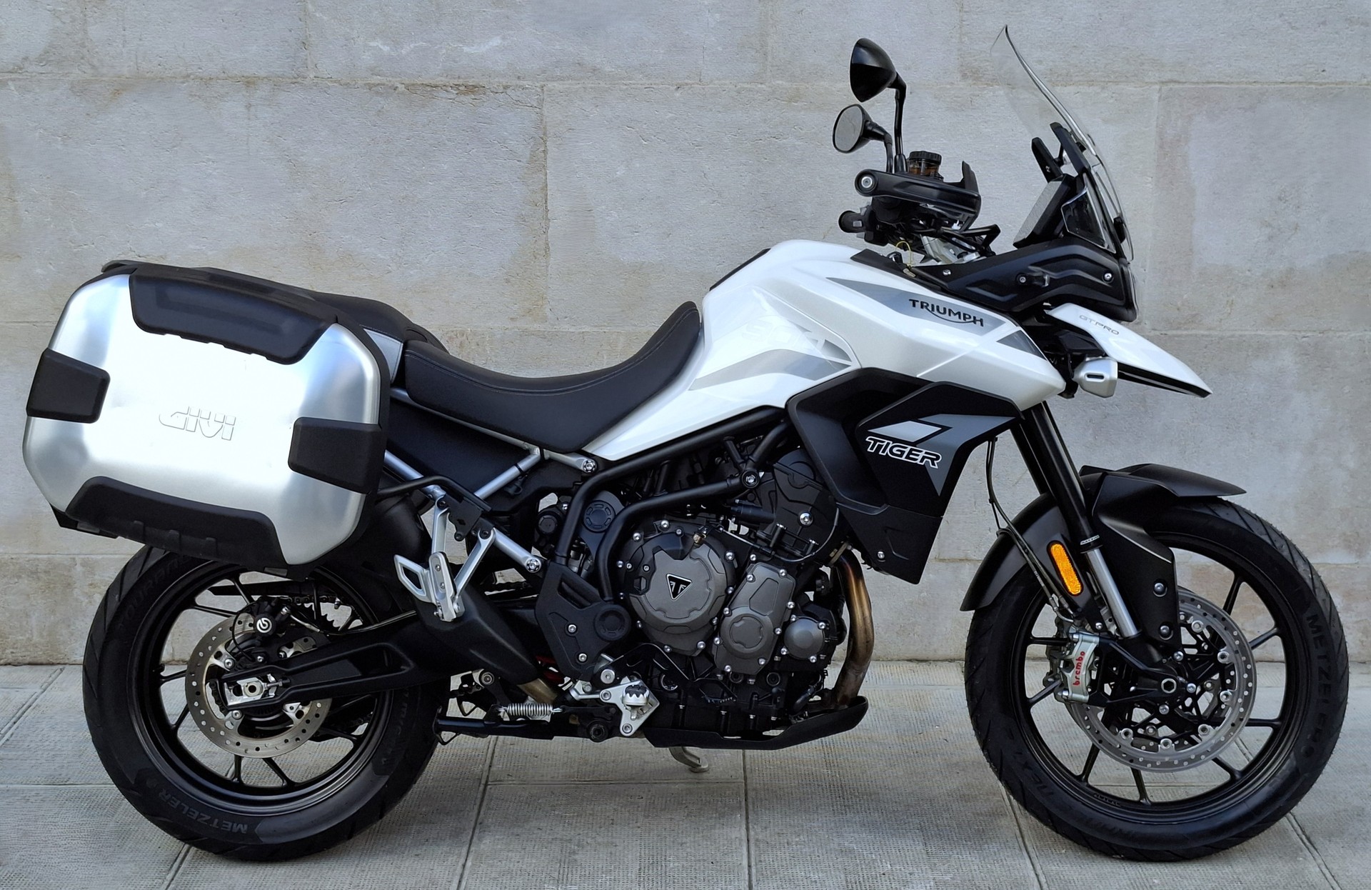 TRIUMPH Tiger 900 GT Pro-image-1